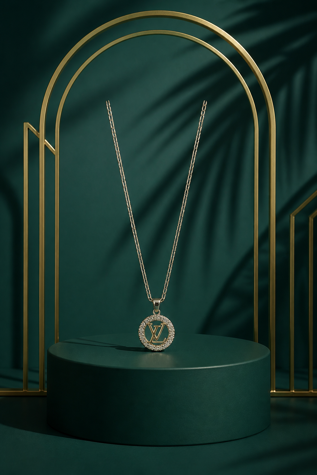SK310 MK Elegant Letter Pendant Necklace