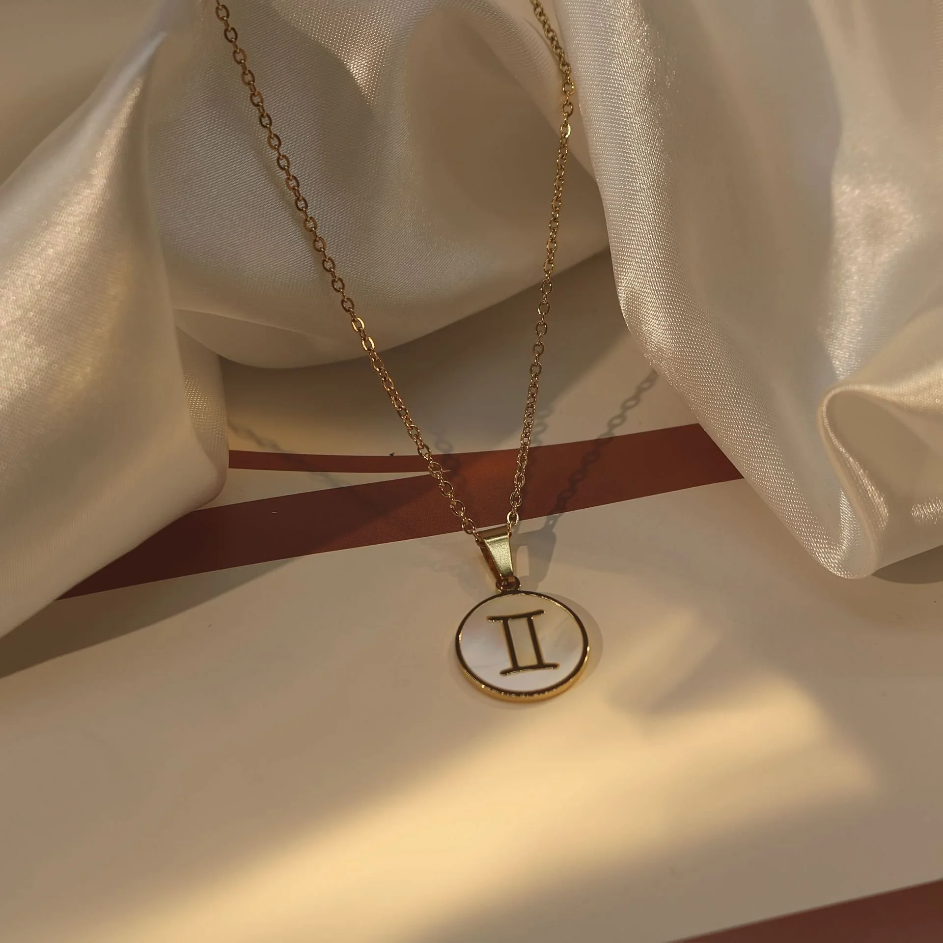 Stainless_Steel_18K_Gold_Plated_Basic_Plating_Constellation_Shell_Pendant_Necklace_Color_Hf-x2125-gemini,Pure_18K.jpeg
