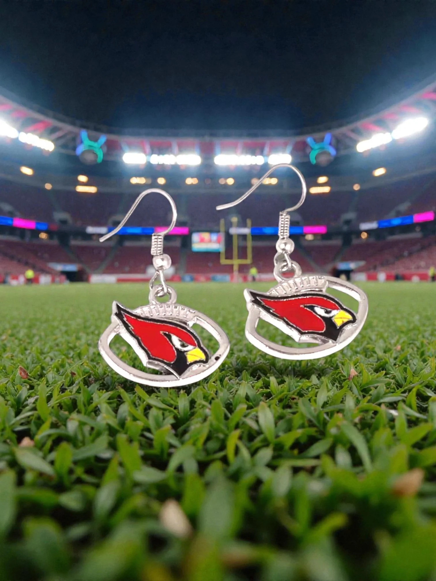 E106 Arizona Cardinals With A Football Curve Earrings