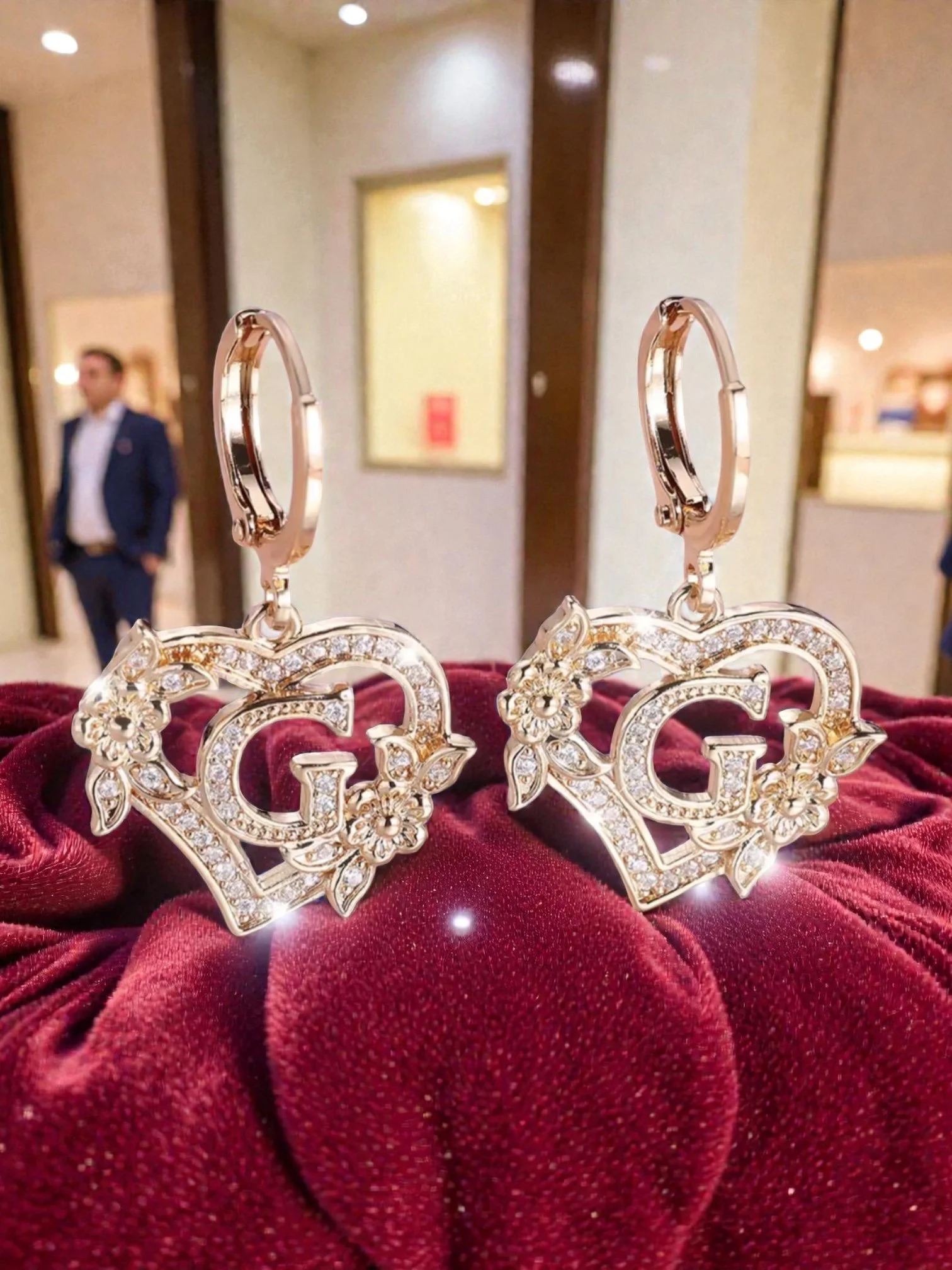 L107 Sassy's Pearls & Gentlemen Band'S Floral Initial "G" Hoop Earrings