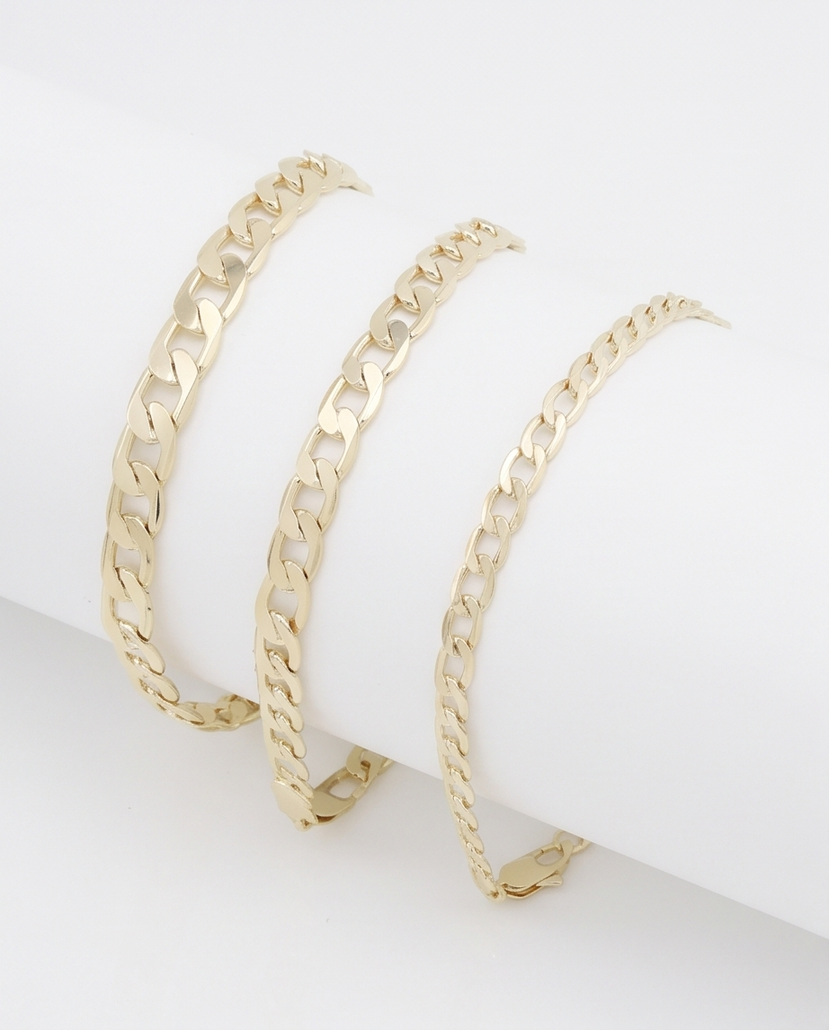 14K Gold Curb Figura Chain Bracelet