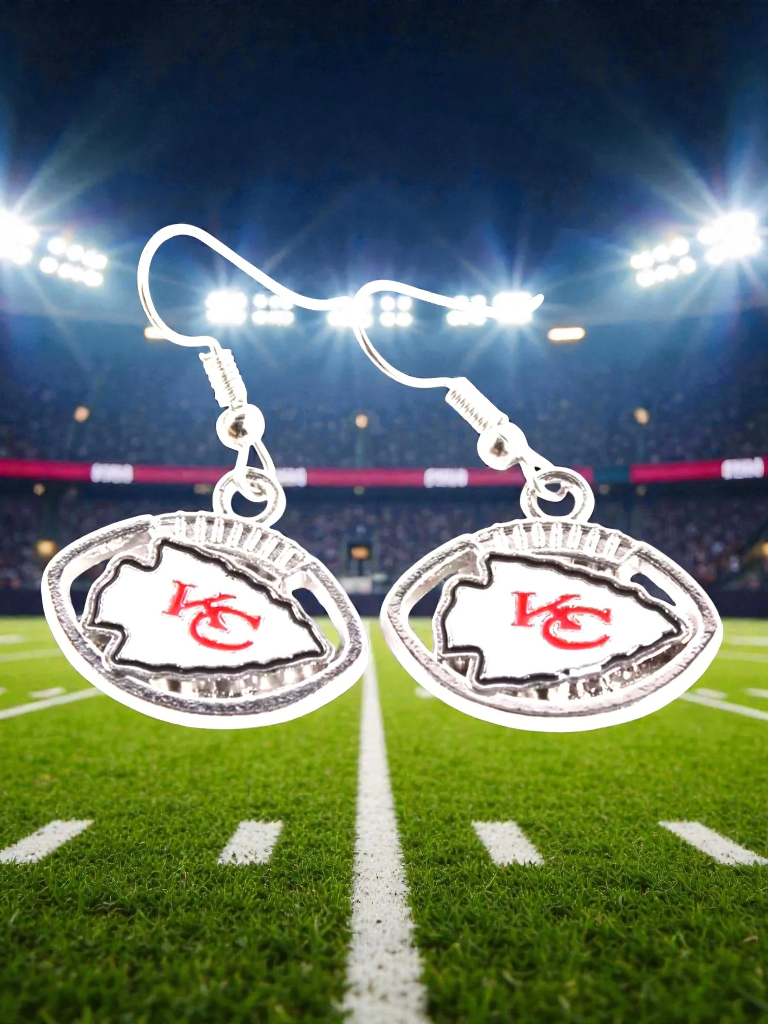 E125 Kansas City Chief  With A Football Curve Earrings
