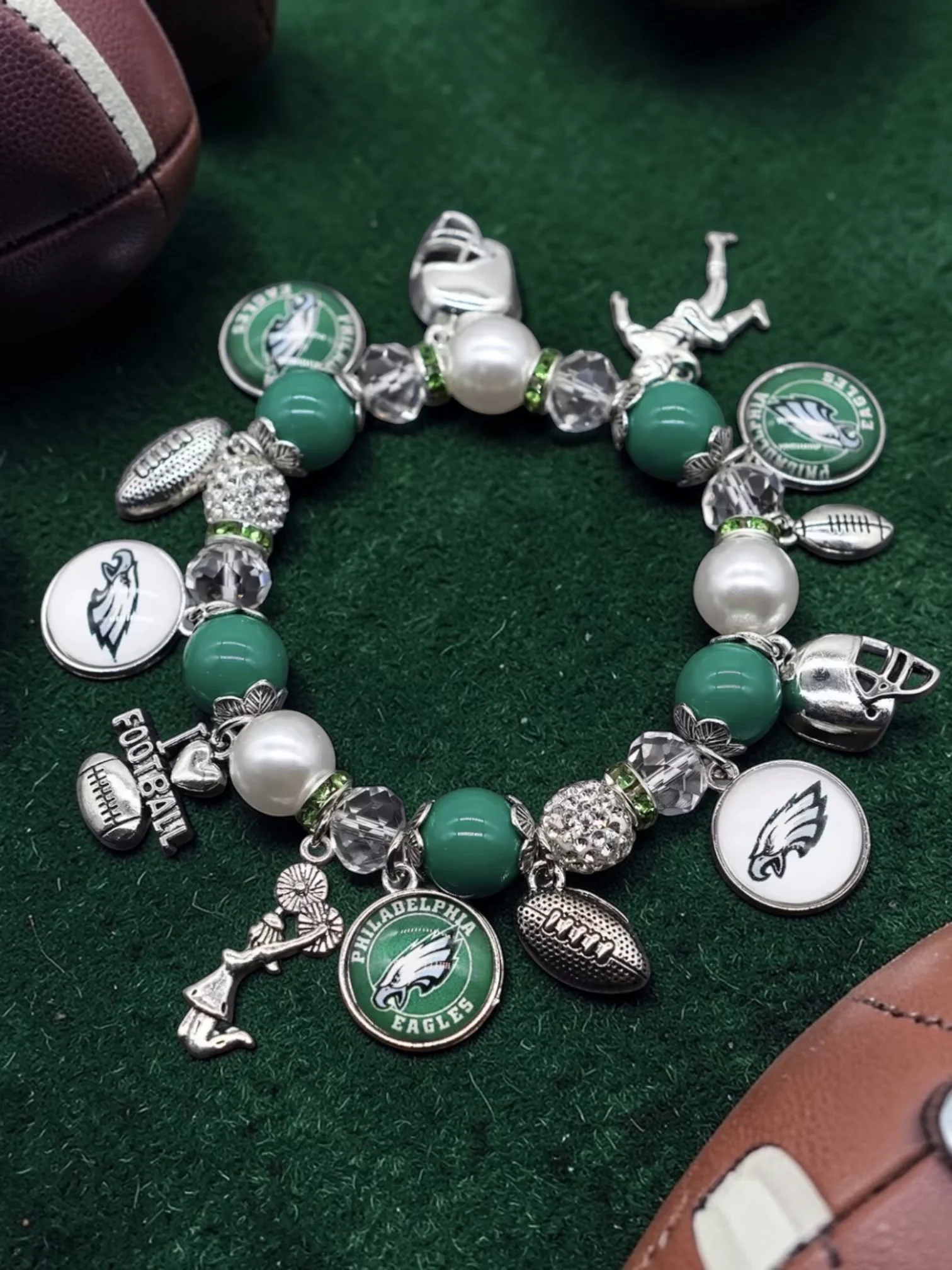 B118 Fan Charm Bracelet - Football Edition Philadelphia Eagles