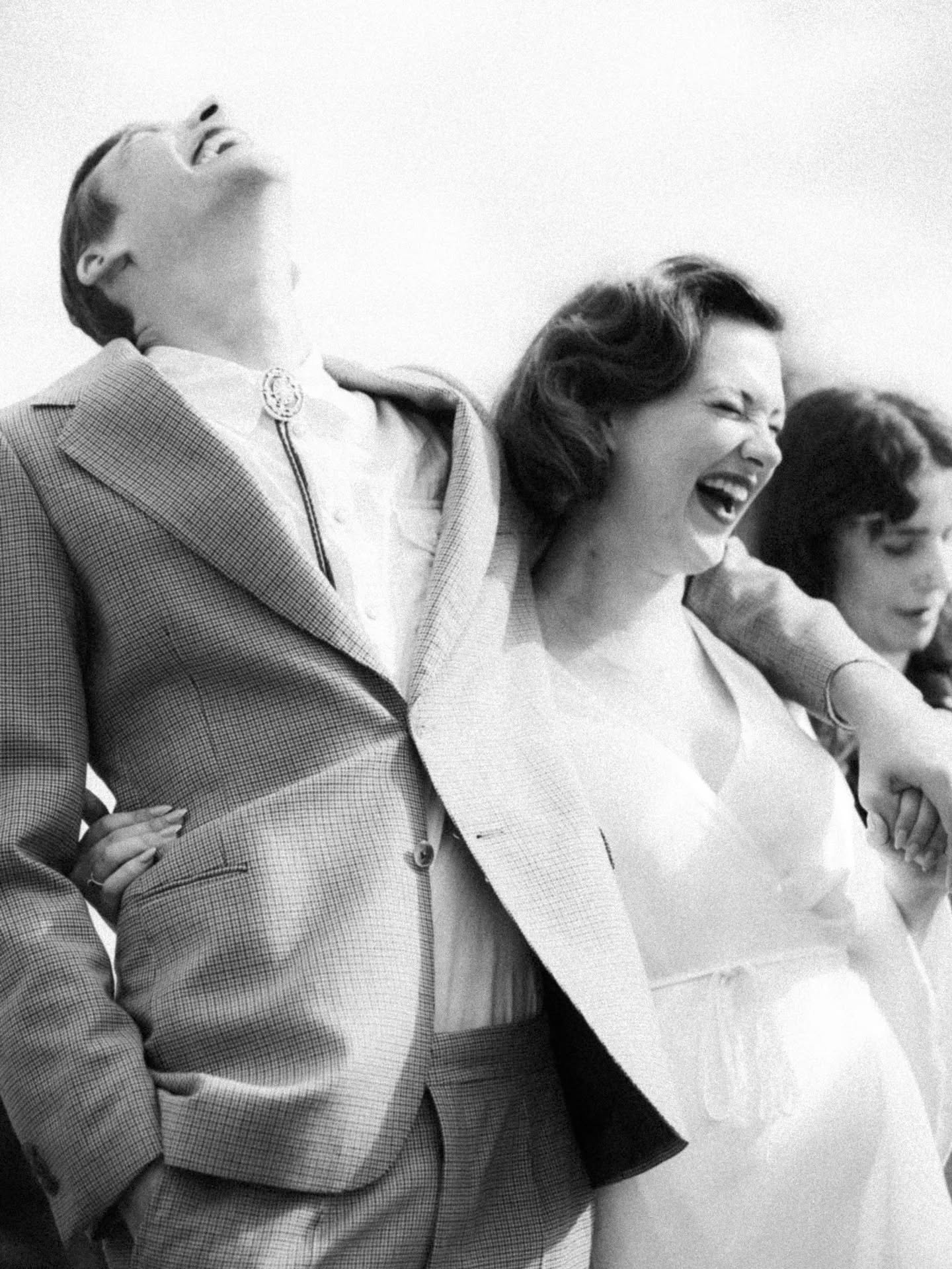 YOU NEVER FORGET YOUR FIRSTS 🩷🩷🩷
Happy hot sexy anniversary to the cool &amp; gorgeous Lia &amp; Oskar who trusted me as their celebrant for my FIRST ever wedding, at my favourite home away from home the Thornbury Bowlo.

Thanks to Gemma for givin