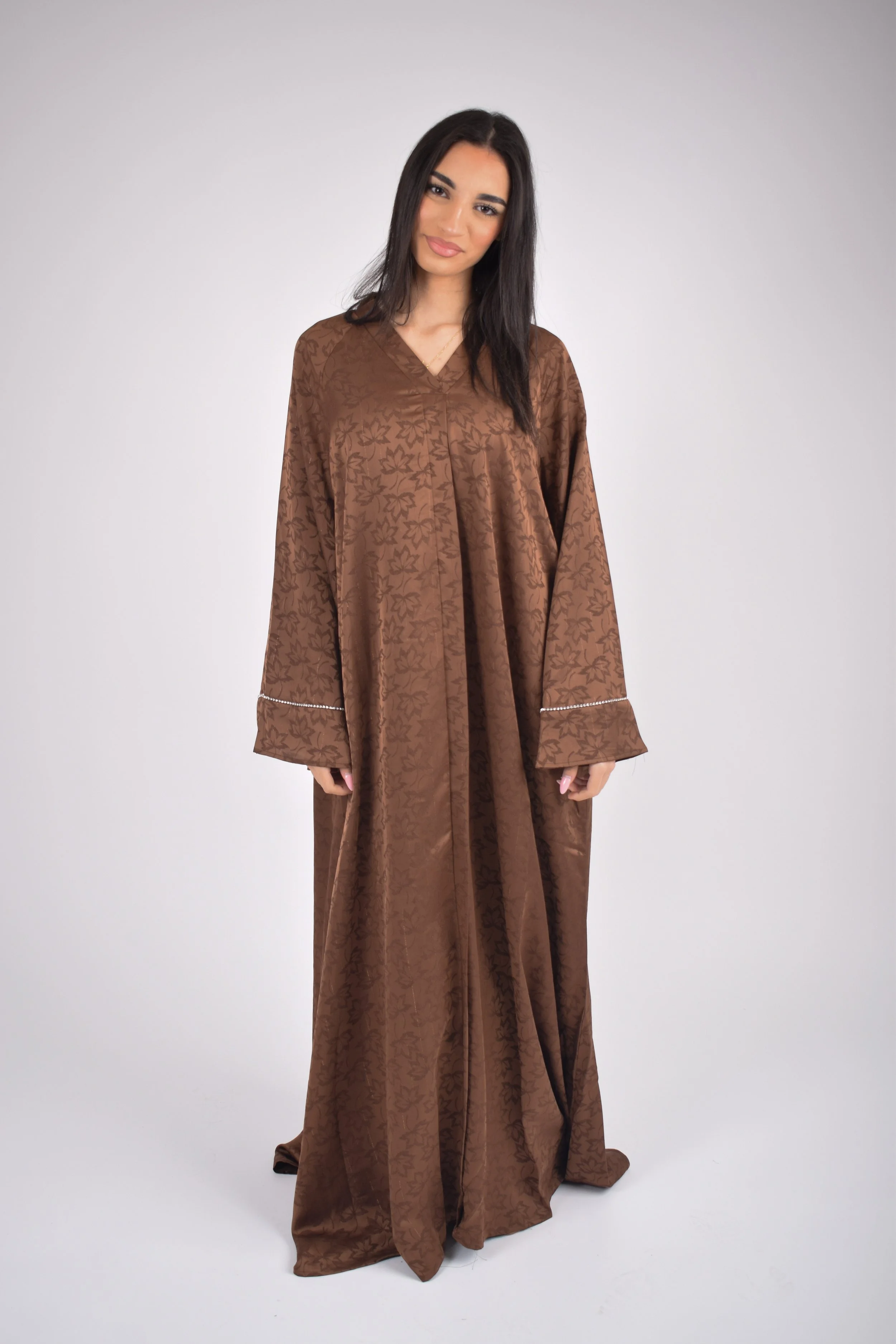 Abaya Royal Marrón