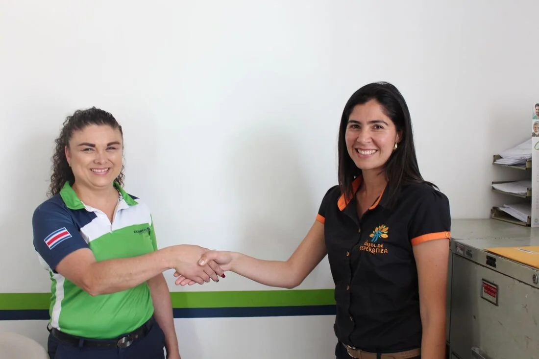 Partnering with Correos de Costa Rica