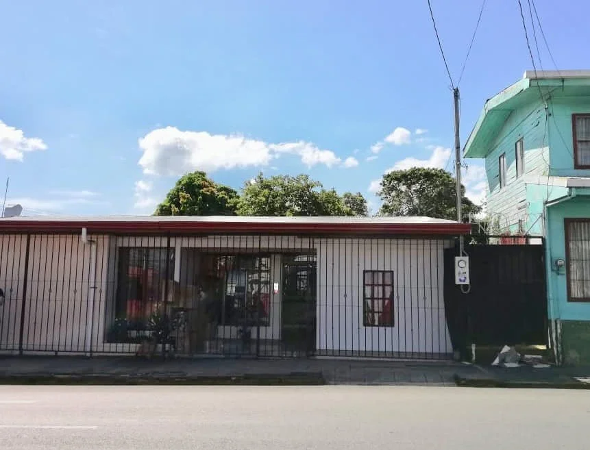 New office space for our sister organization Árbol de Esperanza