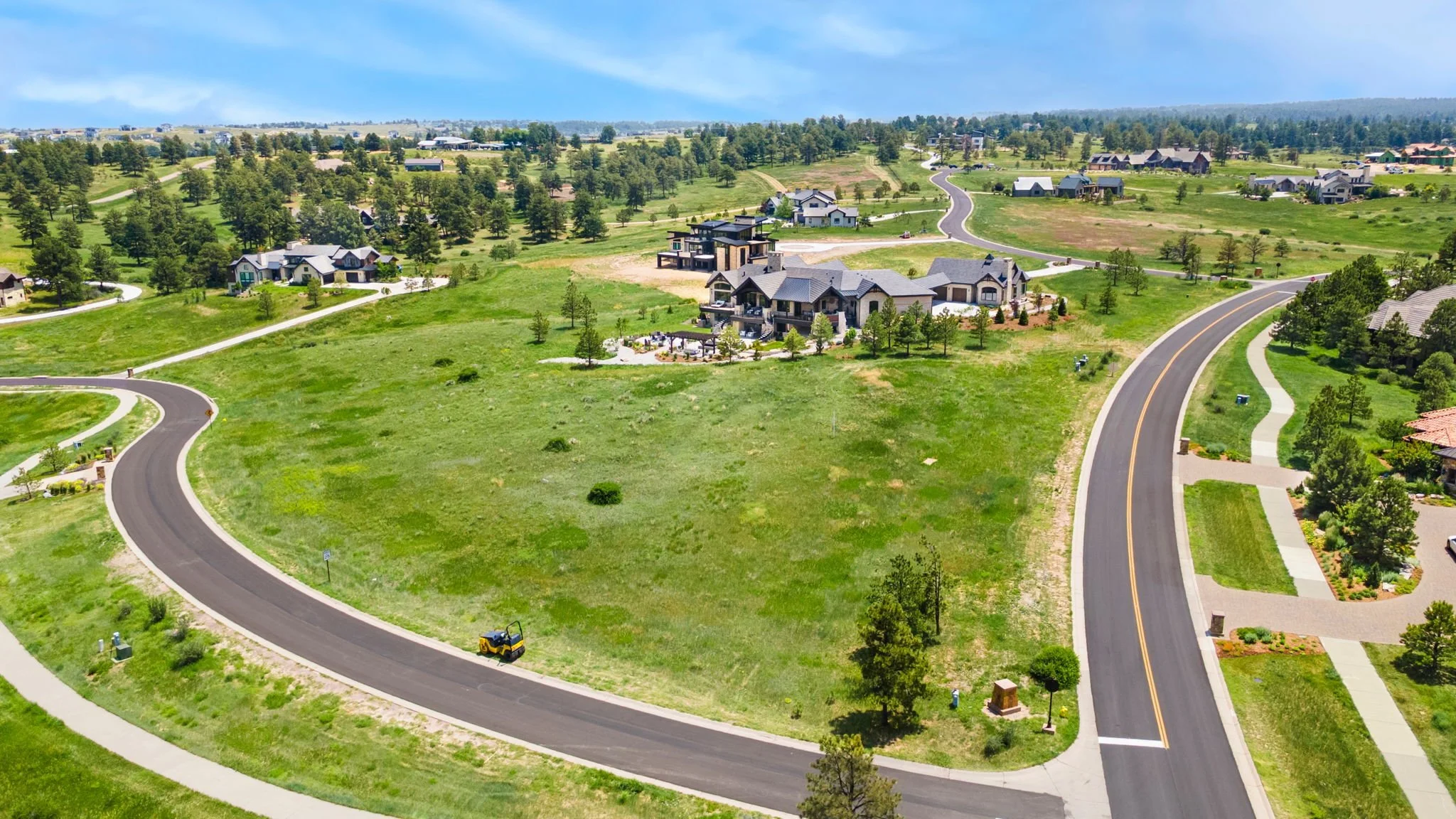 2-web-or-mls-7997 Forest Keep Cir 2.jpg