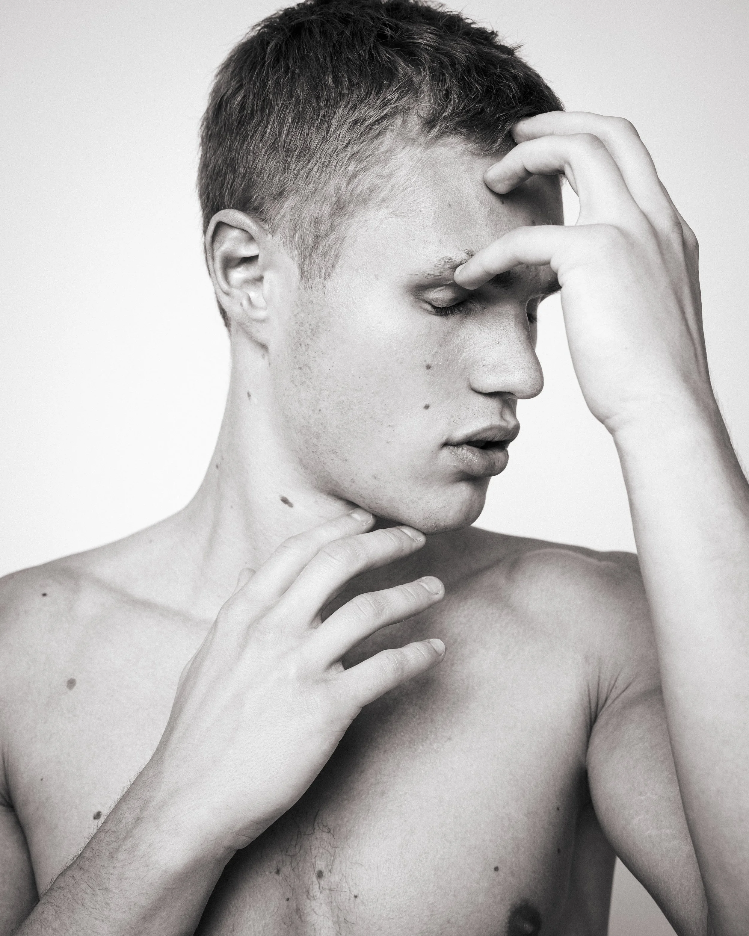 THOMAS-2906-8051-MICHAEL KATTENBELD.jpg