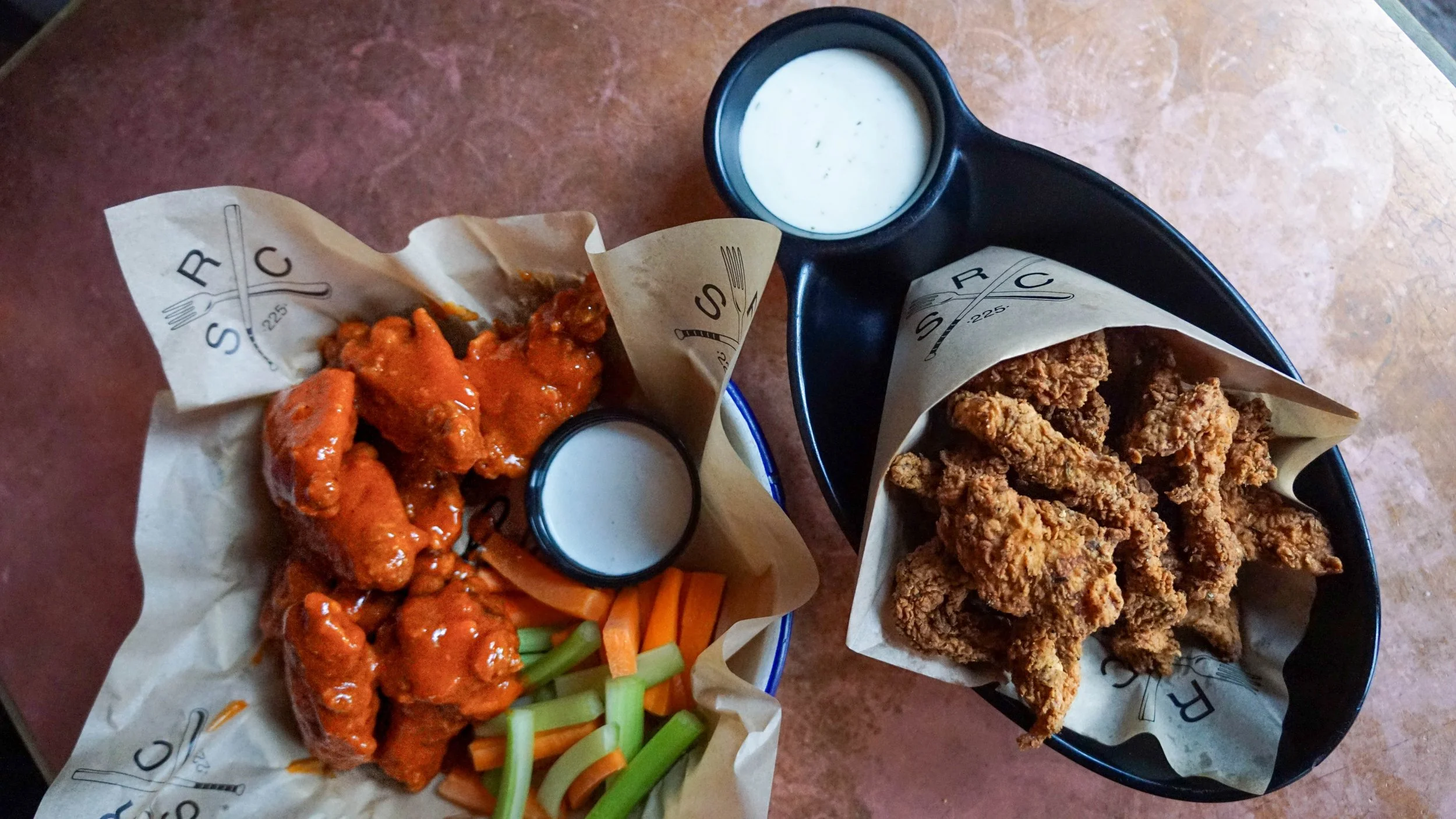 Wings Sports Bar Williamsburg 