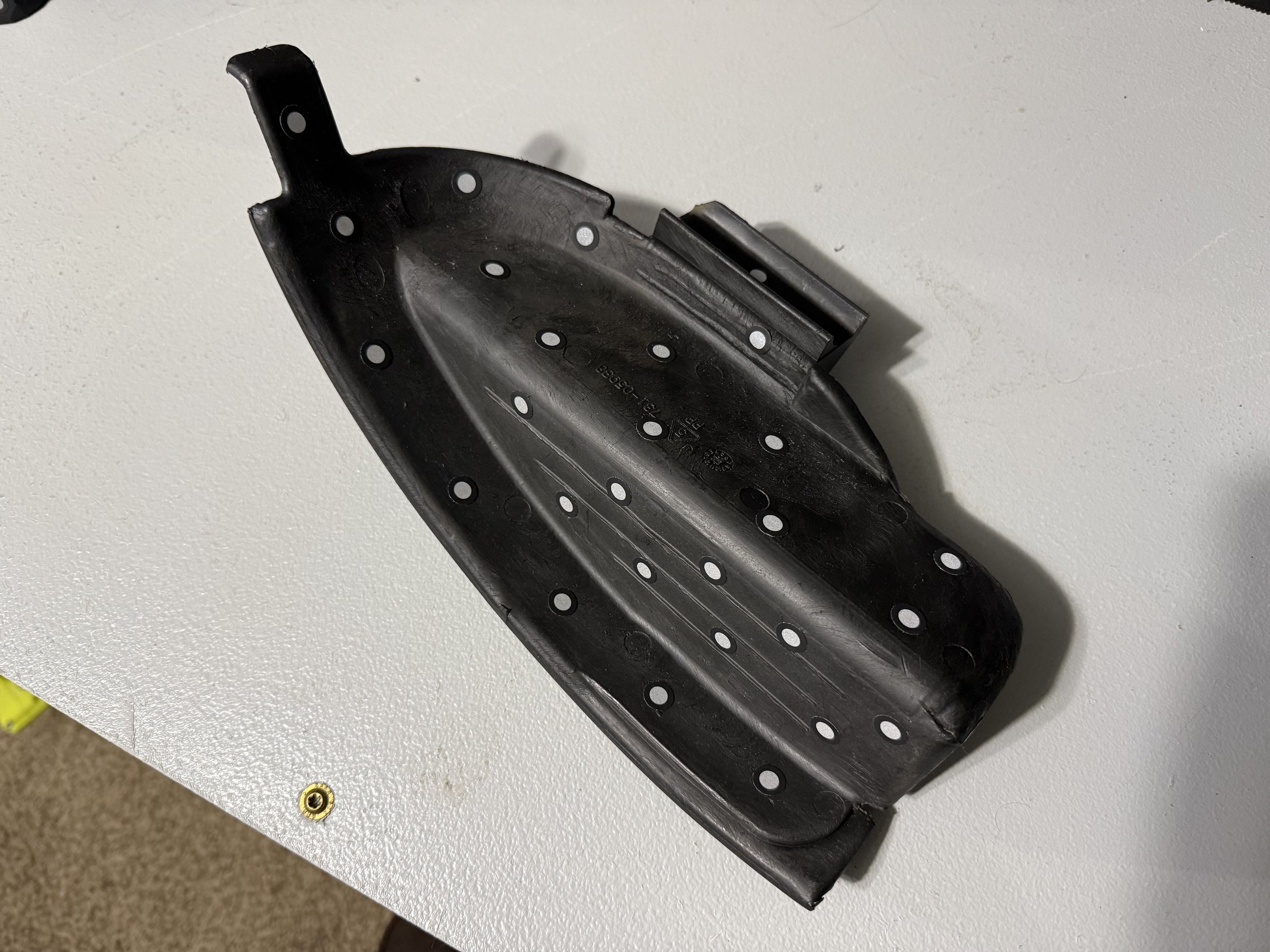 Cub Cadet Mulcher Guard