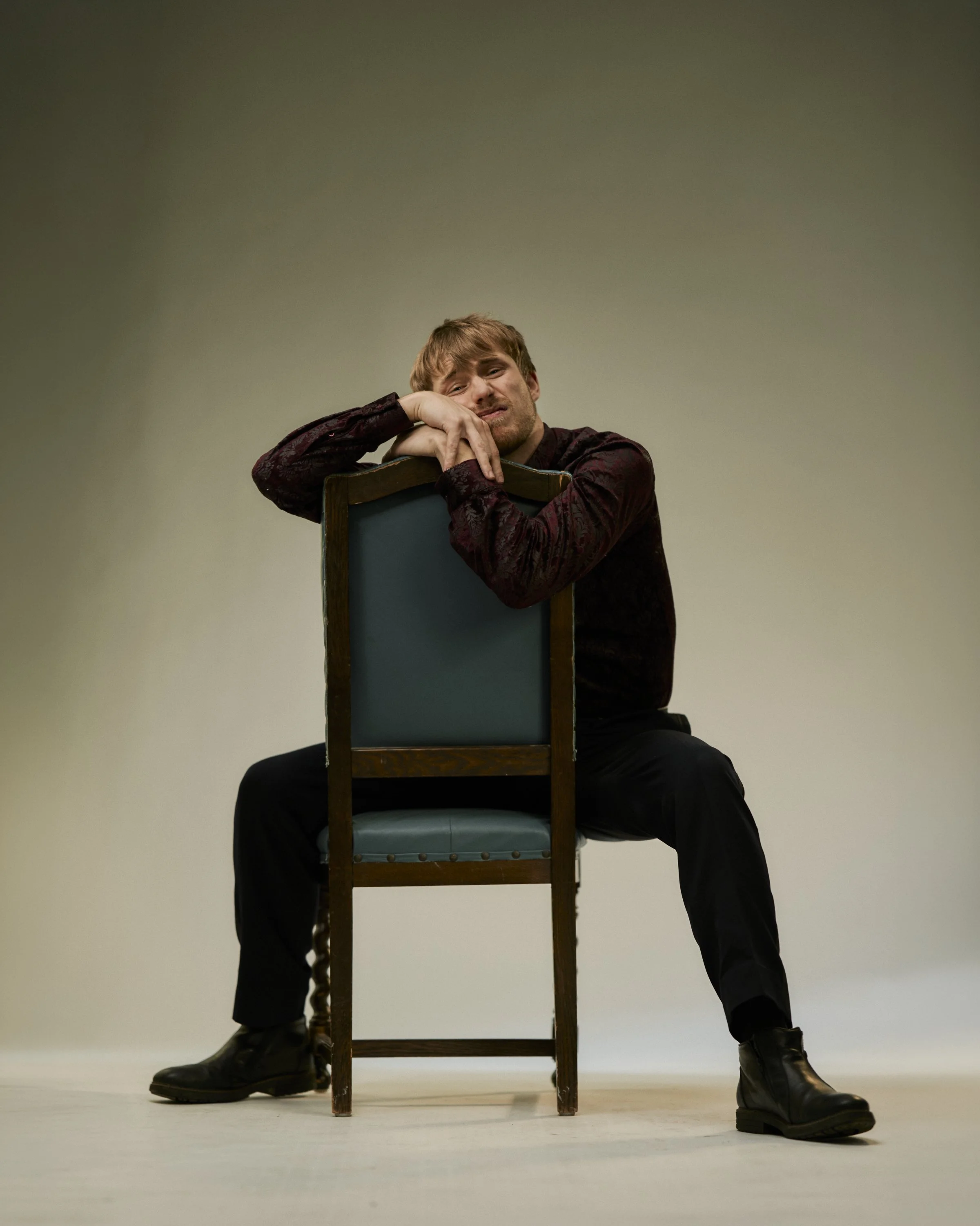 Ole_Headshots 21.jpg