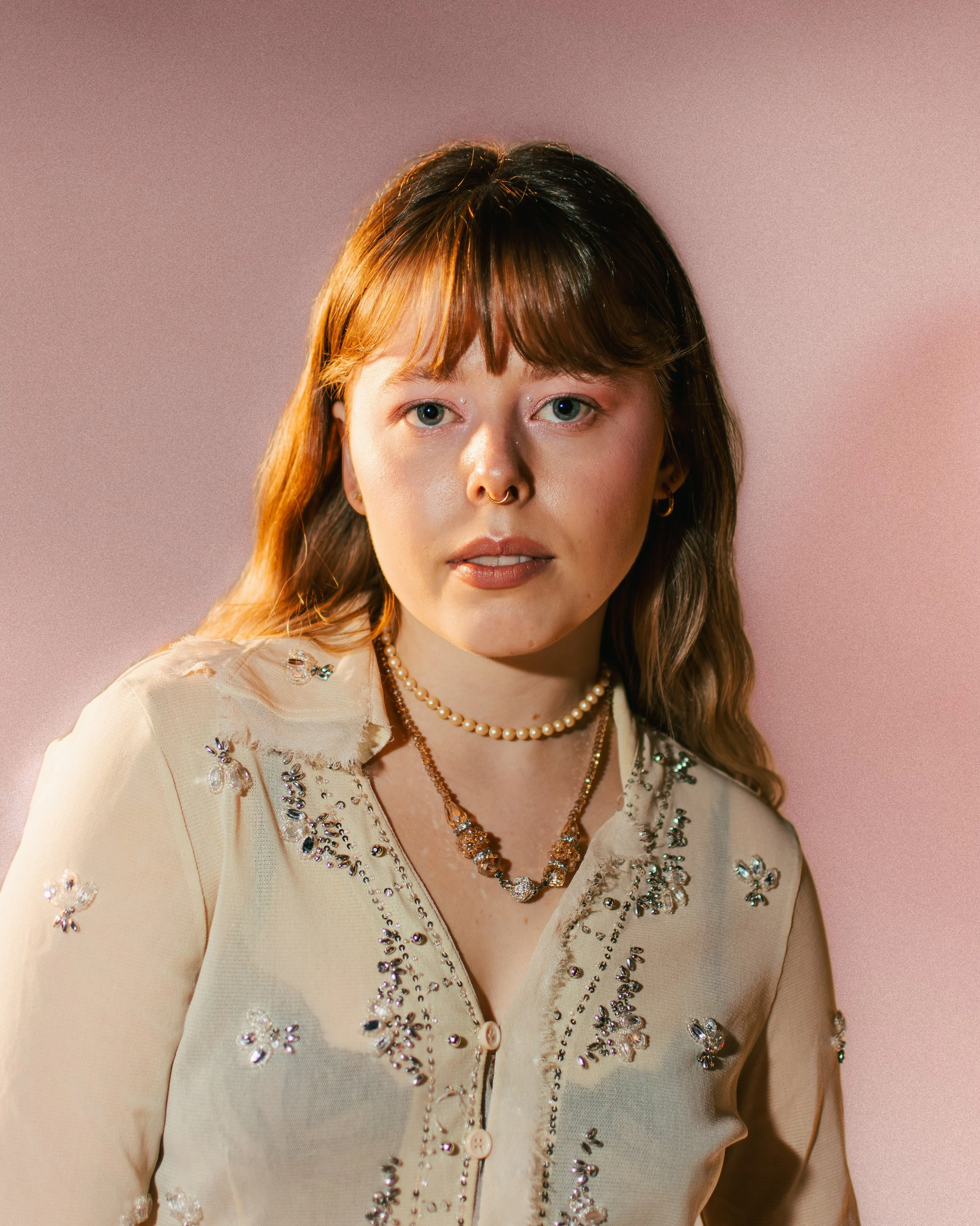 NinaStrand_Oppgave 1 Portfolie Portrett-2.jpg