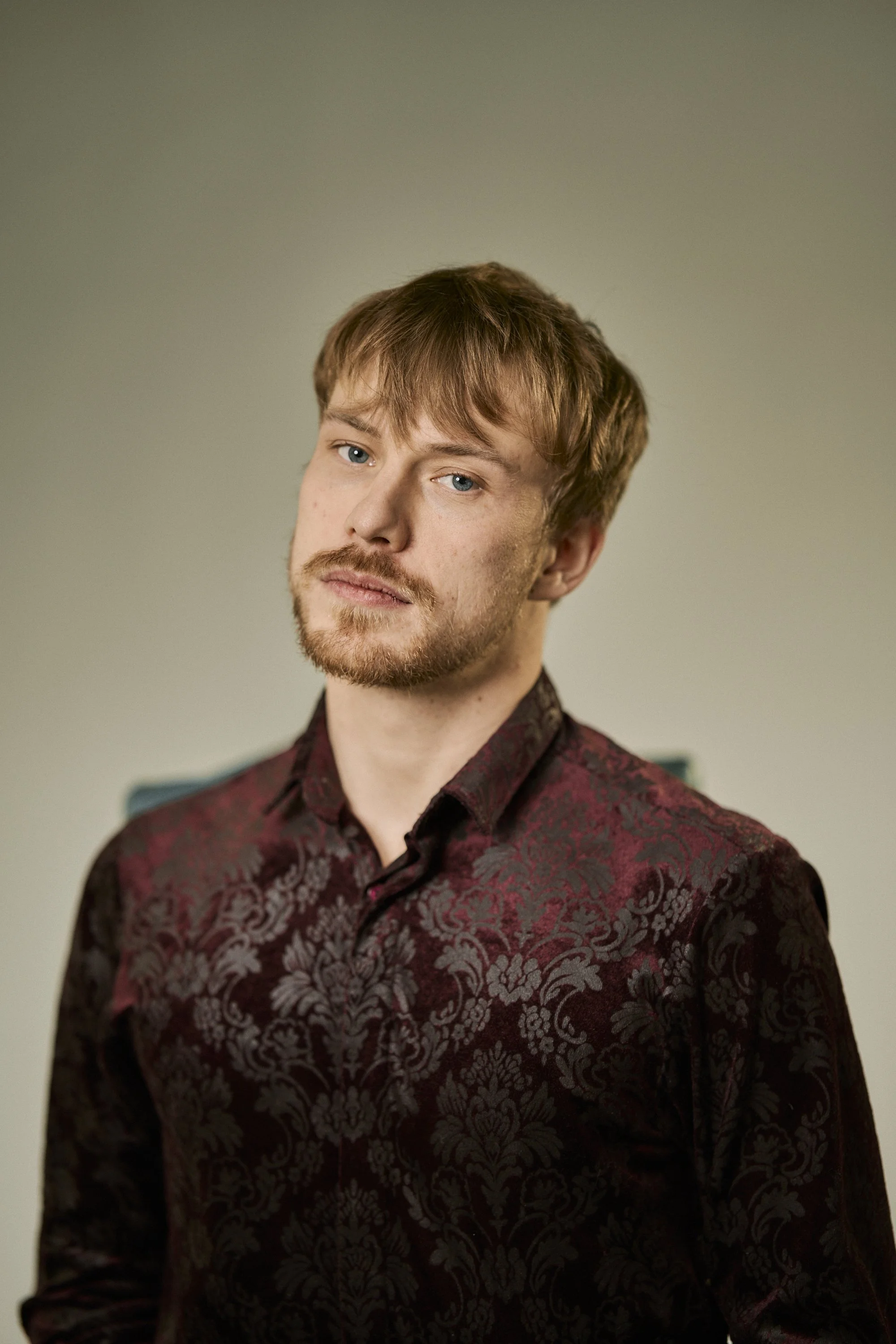 Ole_Headshots 16.jpg