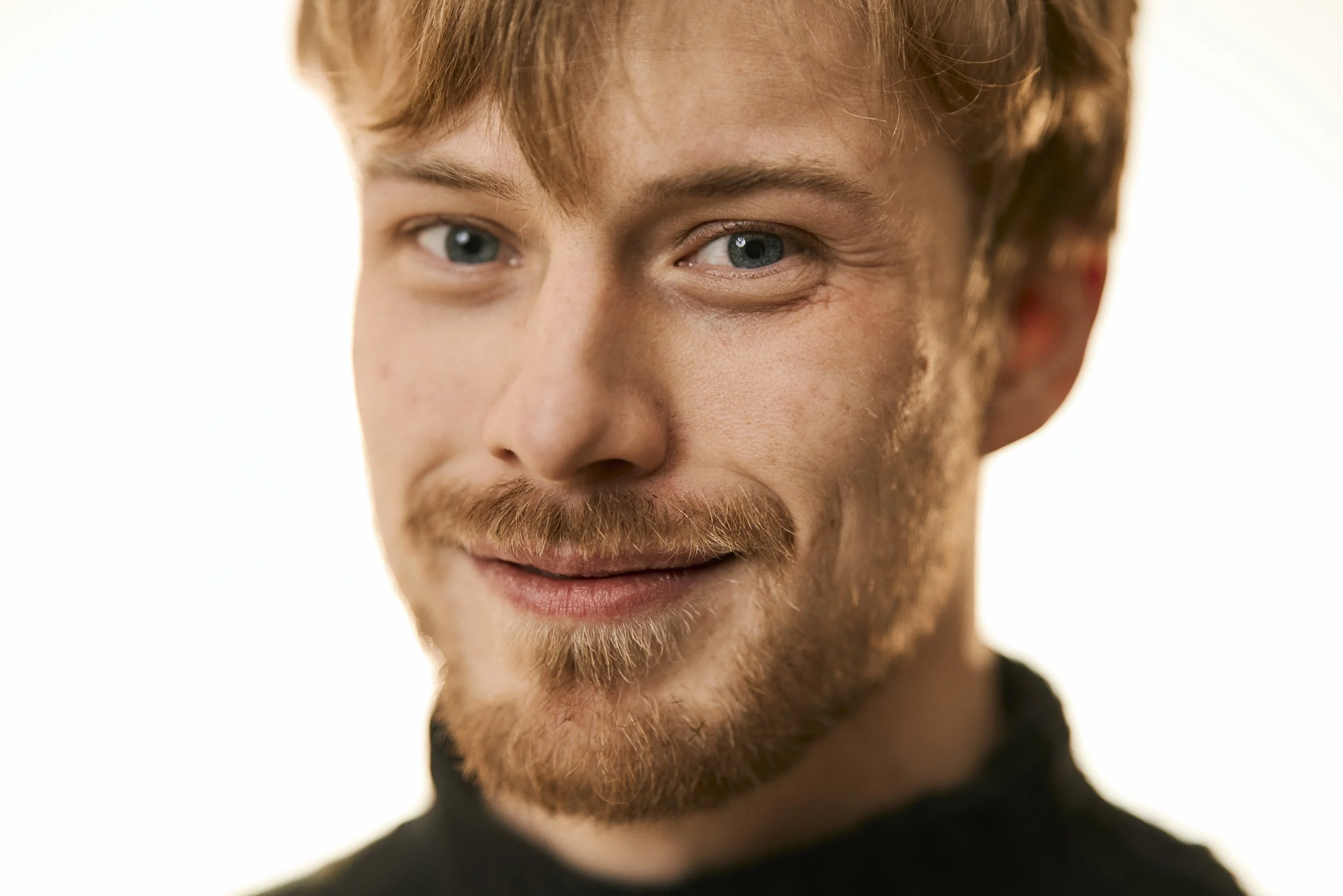 Ole_Headshots 34.jpg