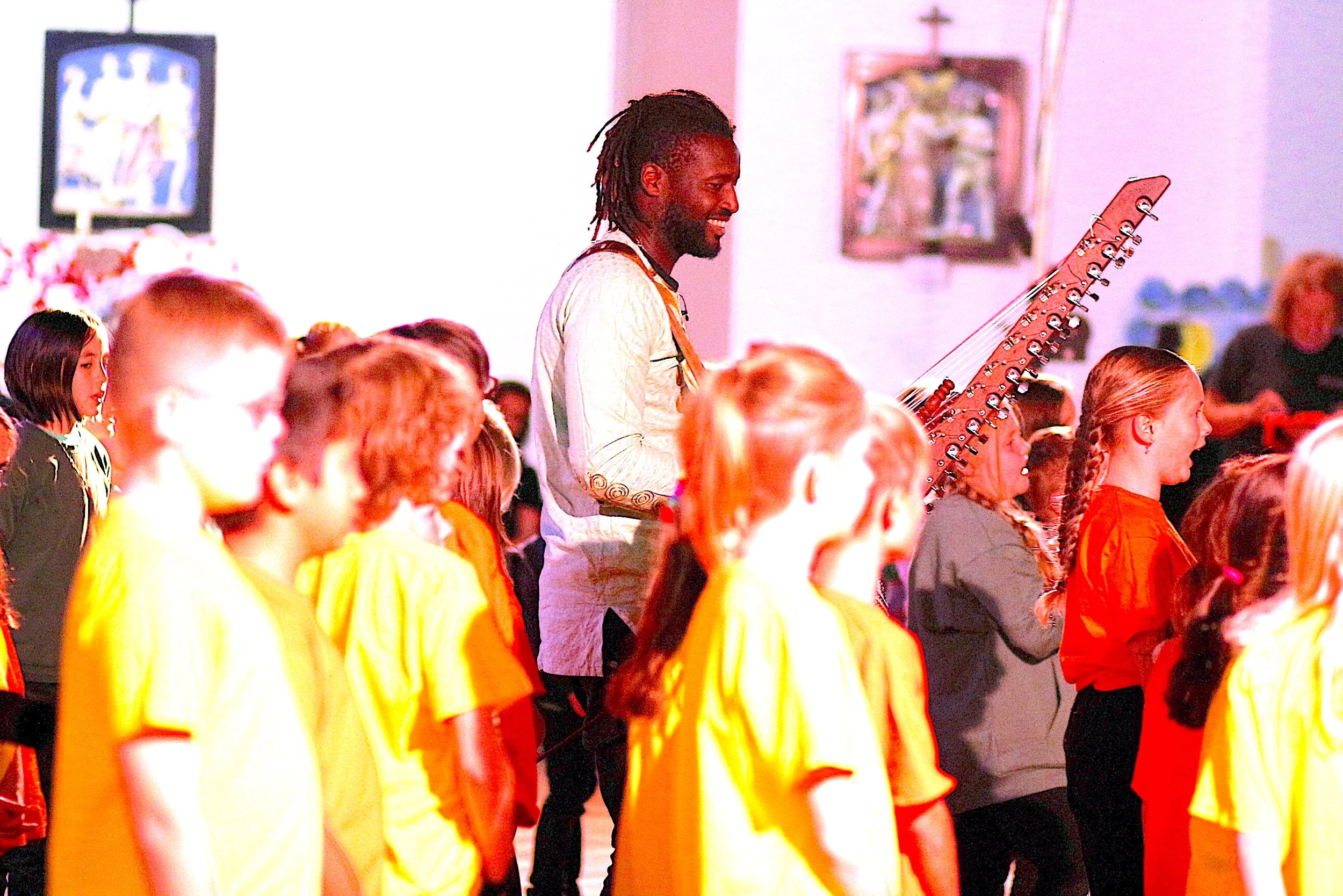 BREMF_WD suntou and children.jpg