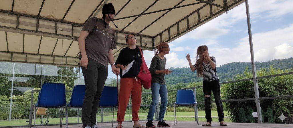 Creare sinergie oltre le pareti dell'ufficio. Un momento di formazione e confronto per un team sempre più unito e orientato ai risultati.