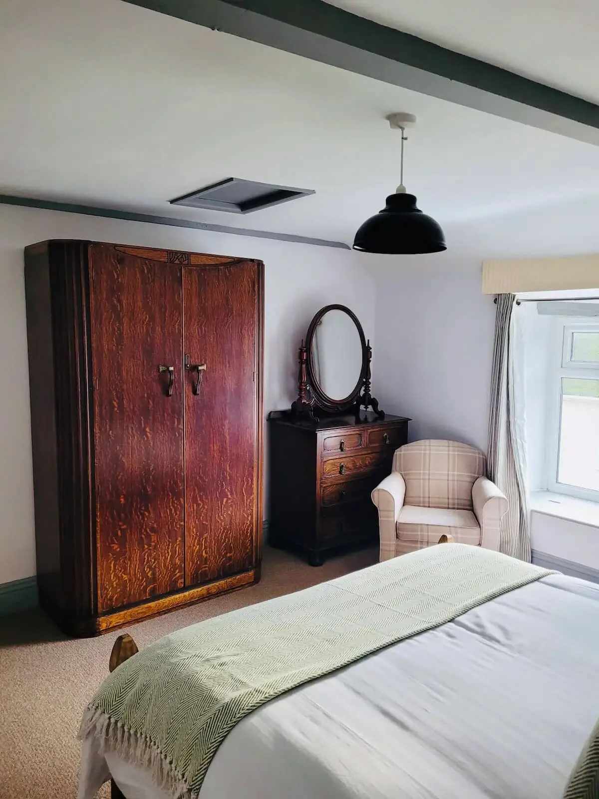 Bedroom one.jpg