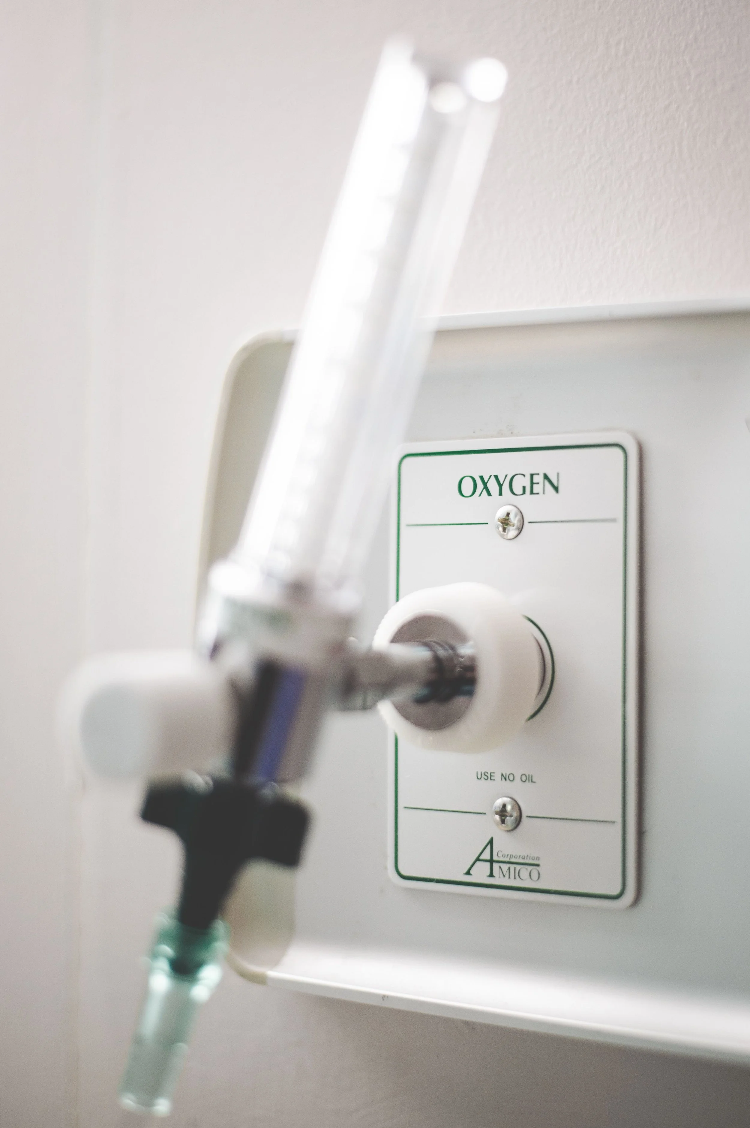Hyperbaric Oxygen Treatment for Revision Rhinoplasty Surgeries