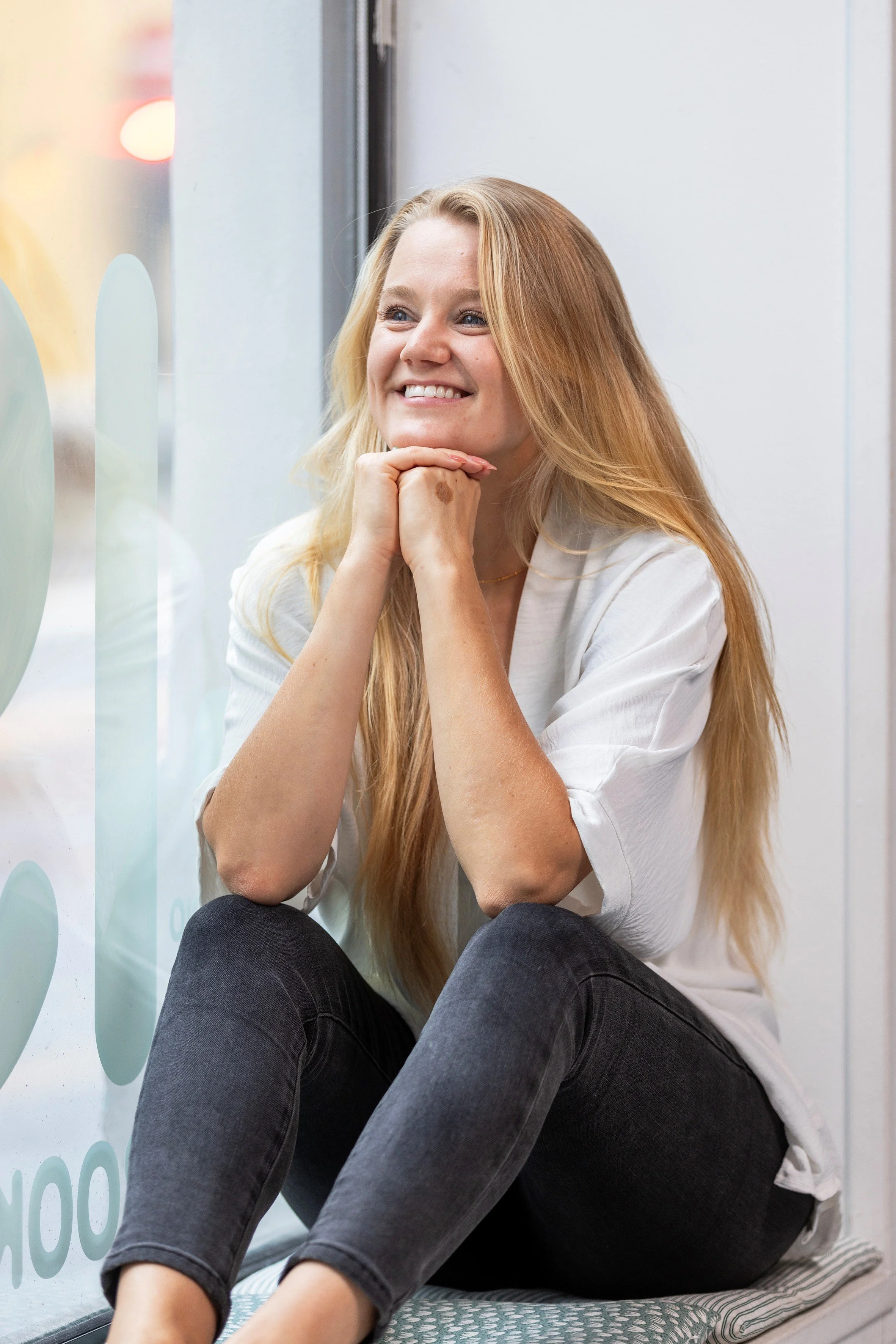 Kamilla er yogalærer hos Yogalåvn