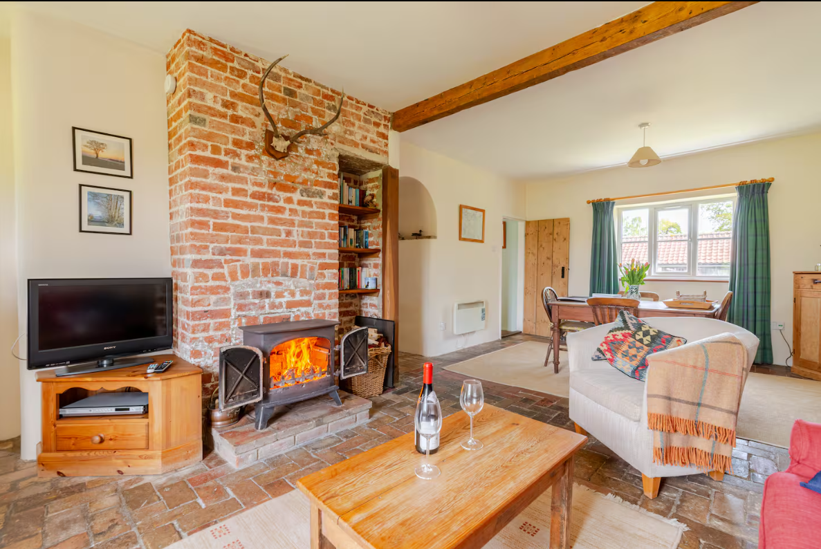 self contained cottage