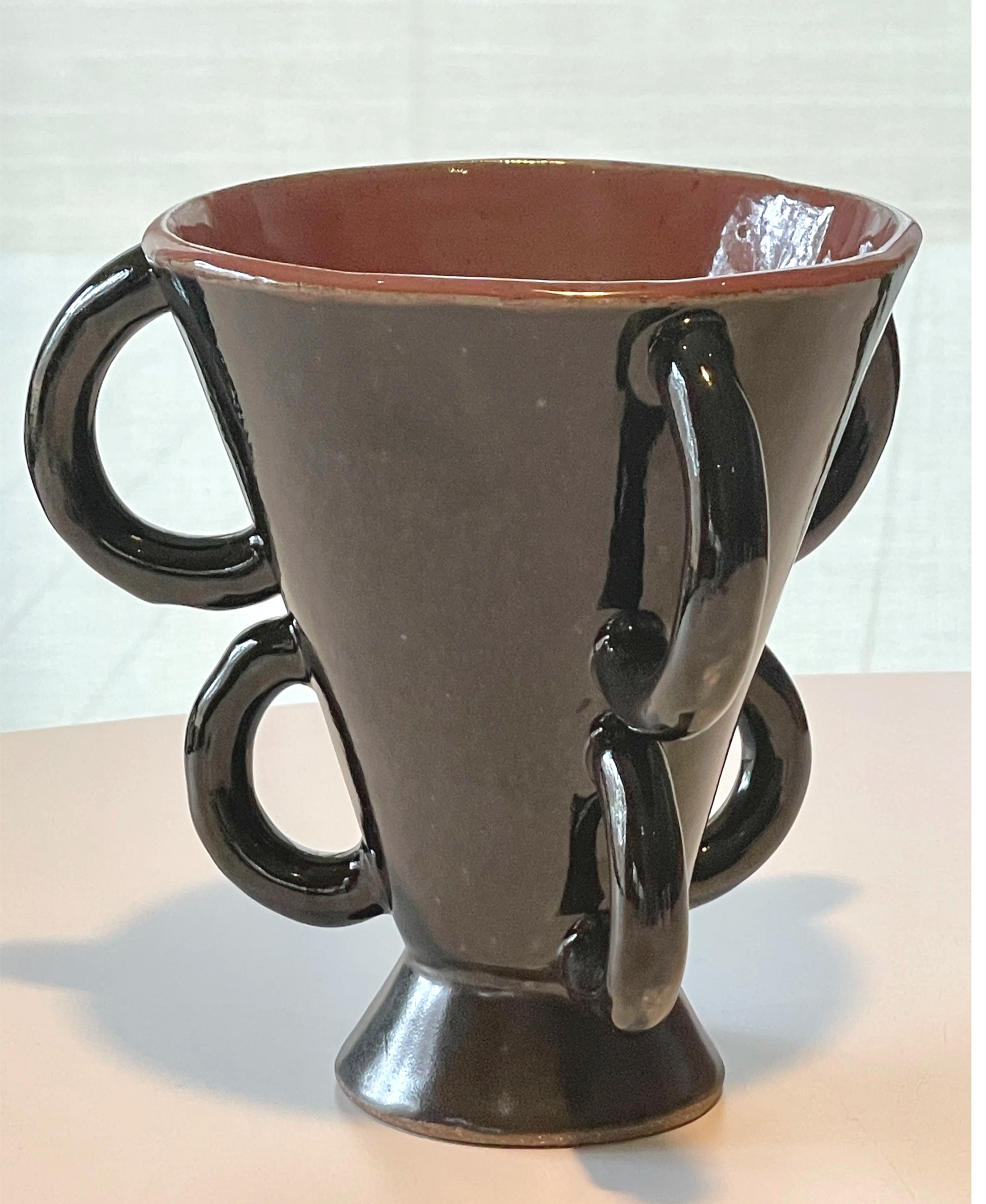 Black & Red Pot with Six Handles