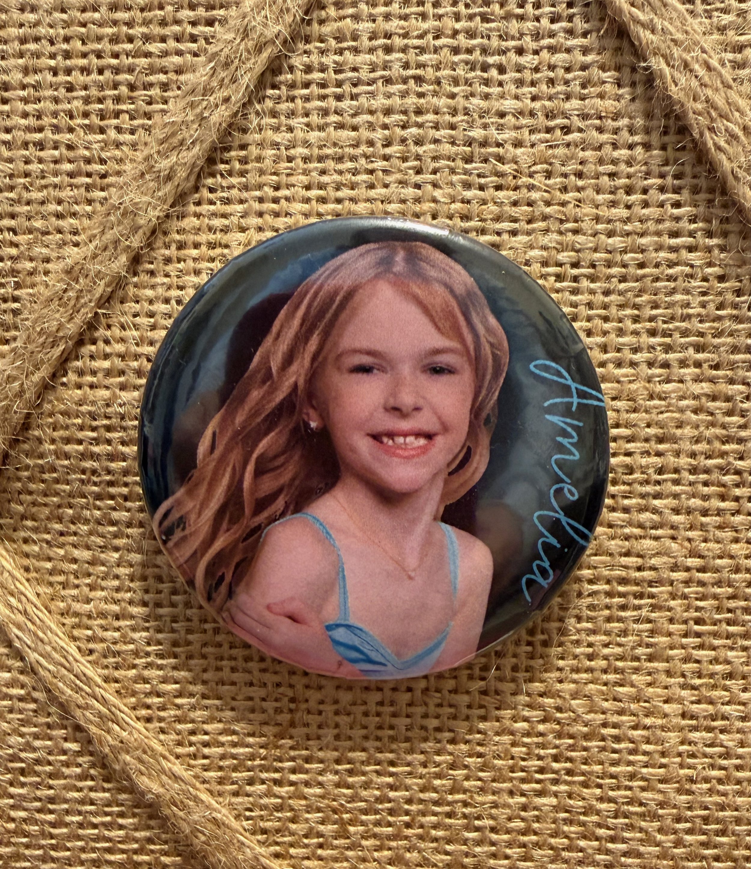 dancer button