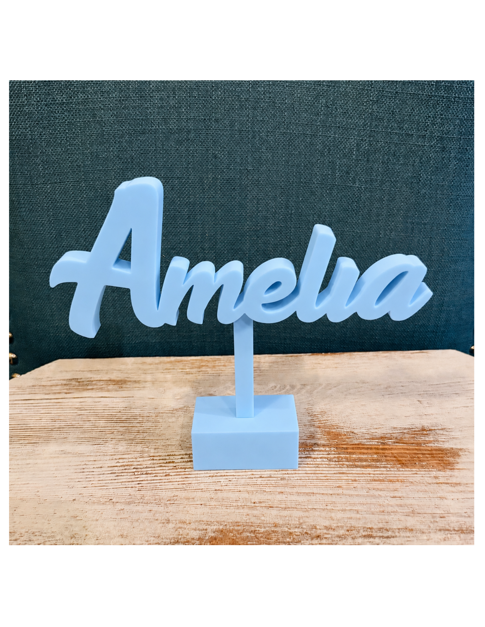 Light Blue_Amelia.png