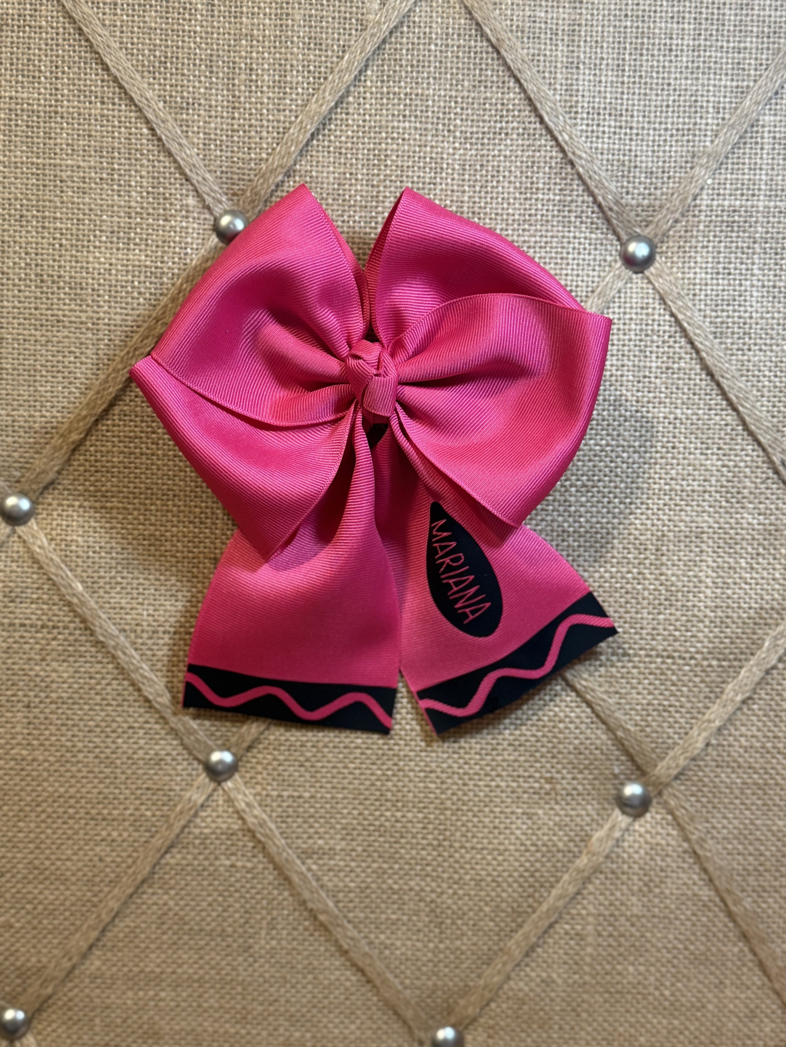 Crayon Bow