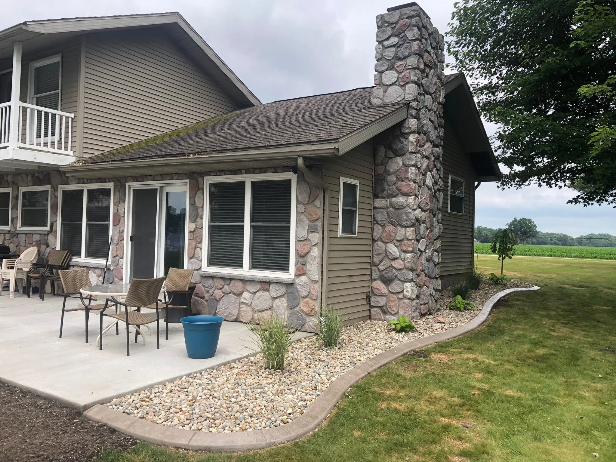 Landscape Maintenance & Install