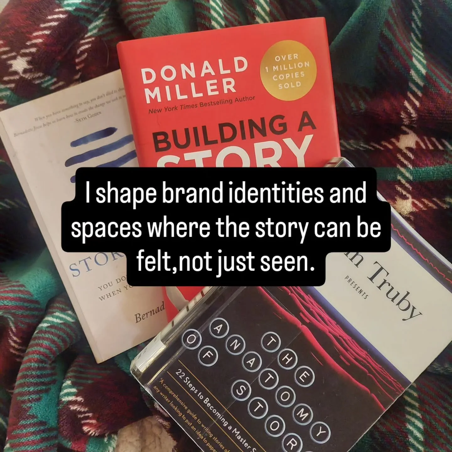 #brandidentity
#quietstrength
#creativeentrepreneur
#slowlivingnordic
#storydrivenbrands