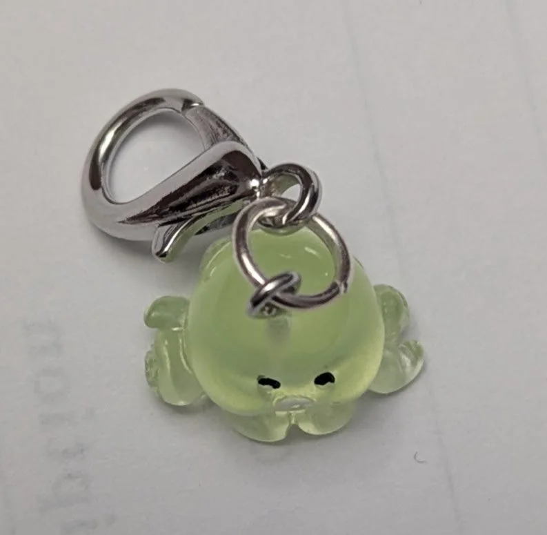 octo stitch marker 3.jpg