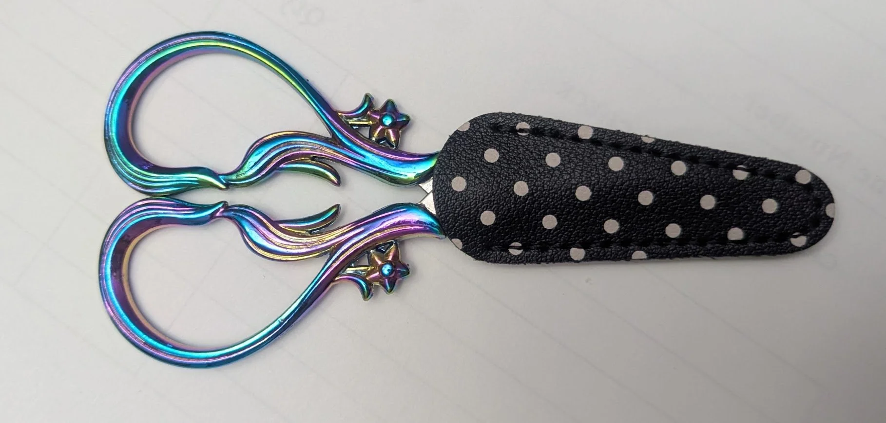 scissor 1.jpg