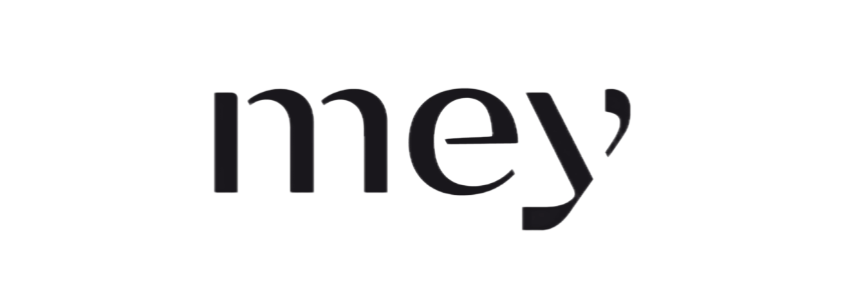 Das Bild zeigt die stilisierte Textgrafik "hey" in schwarzen Buchstaben auf schwarzem Hintergrund, wobei die Buchstaben teilweise spiegelverkehrt sind.