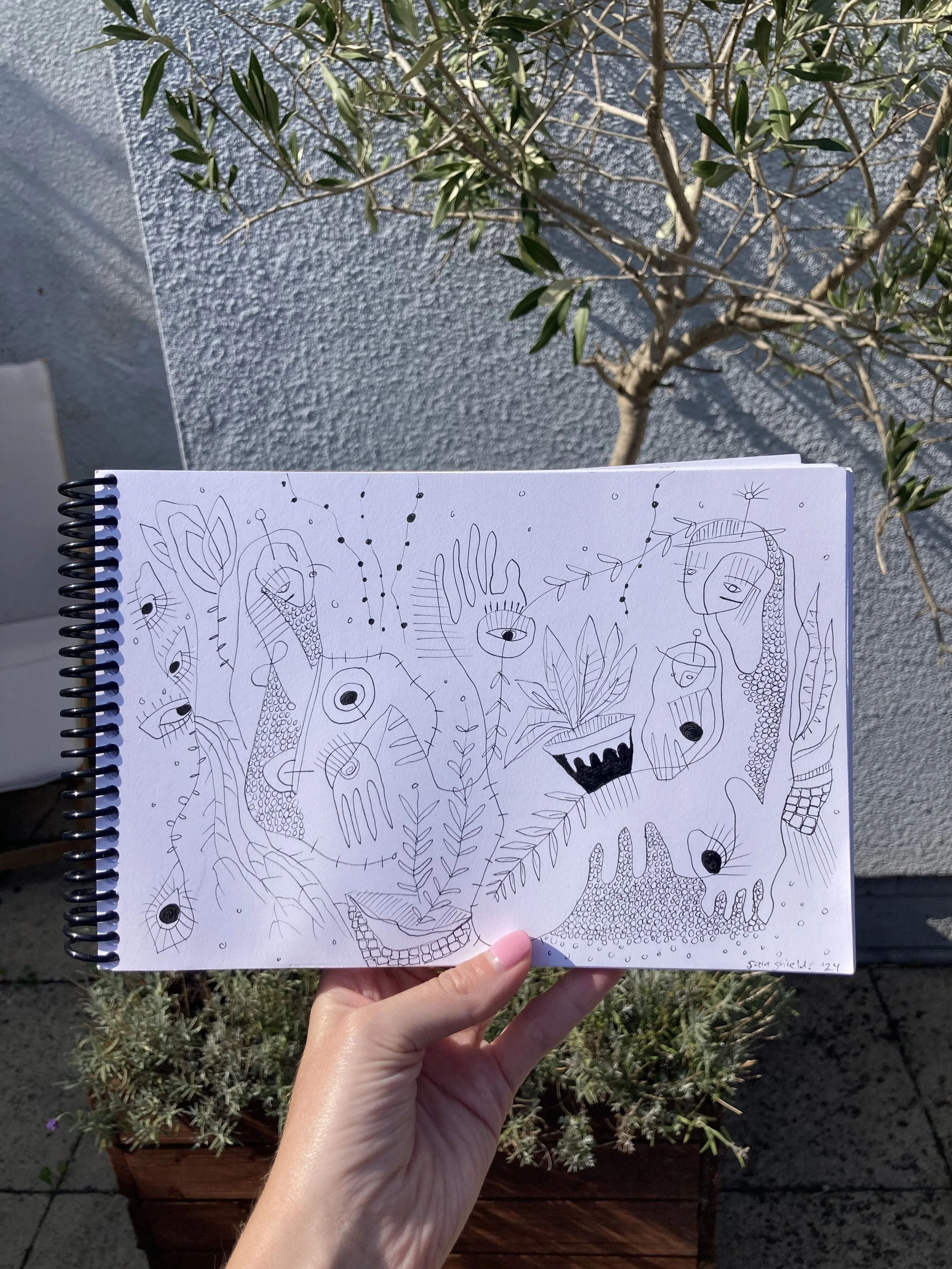 Pen illustration created on-site in Bristol.