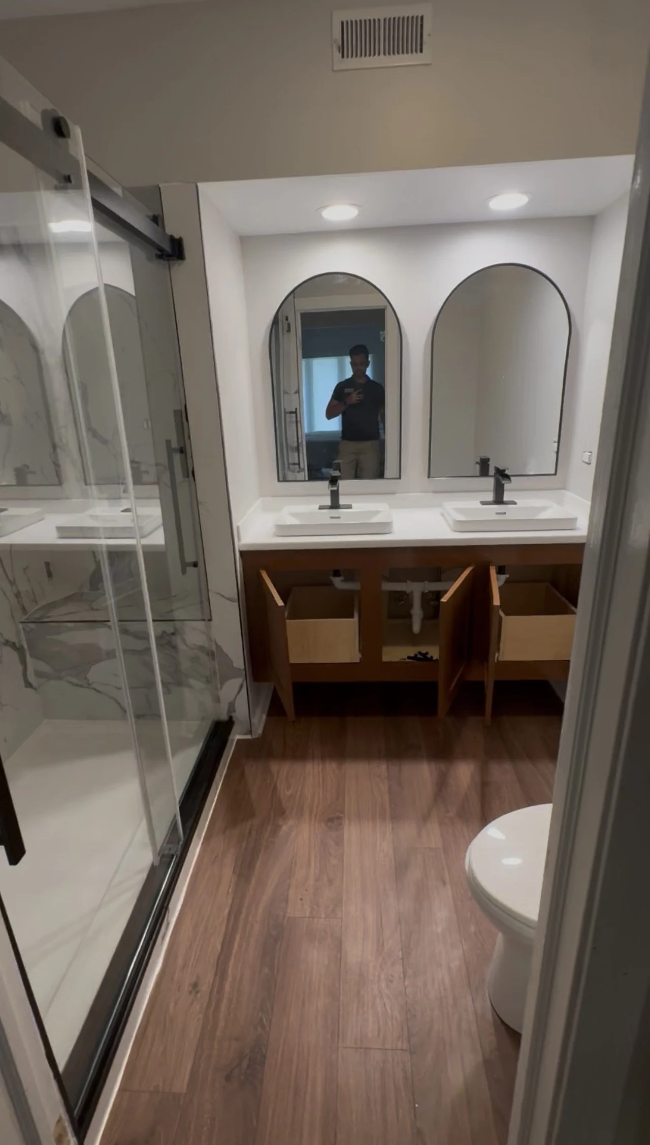 Completed bathroom remodeling project in Cary Illinois