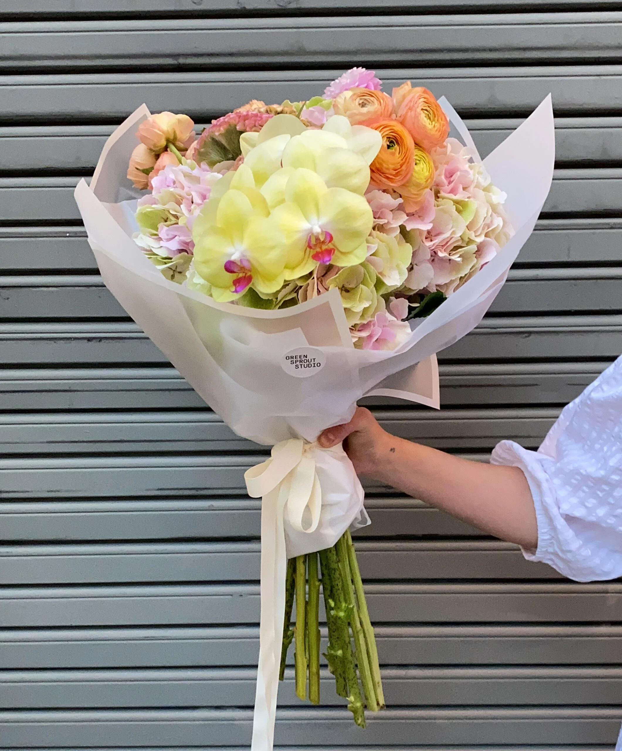 Premium Bloom Spring Bouquet