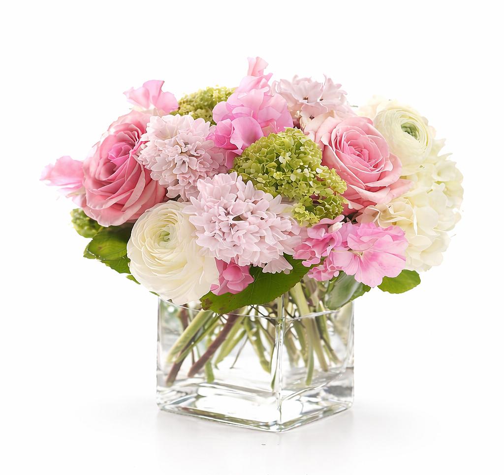 blushing grace+flower arrangement shop+pink+white+rose+hydrangeas+carnations