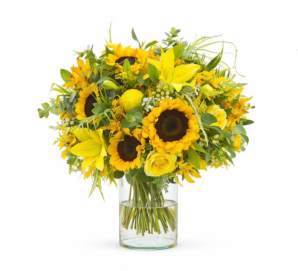 valteos flowers and gifts+arrangement+golden petals arrangement+yellow+roses