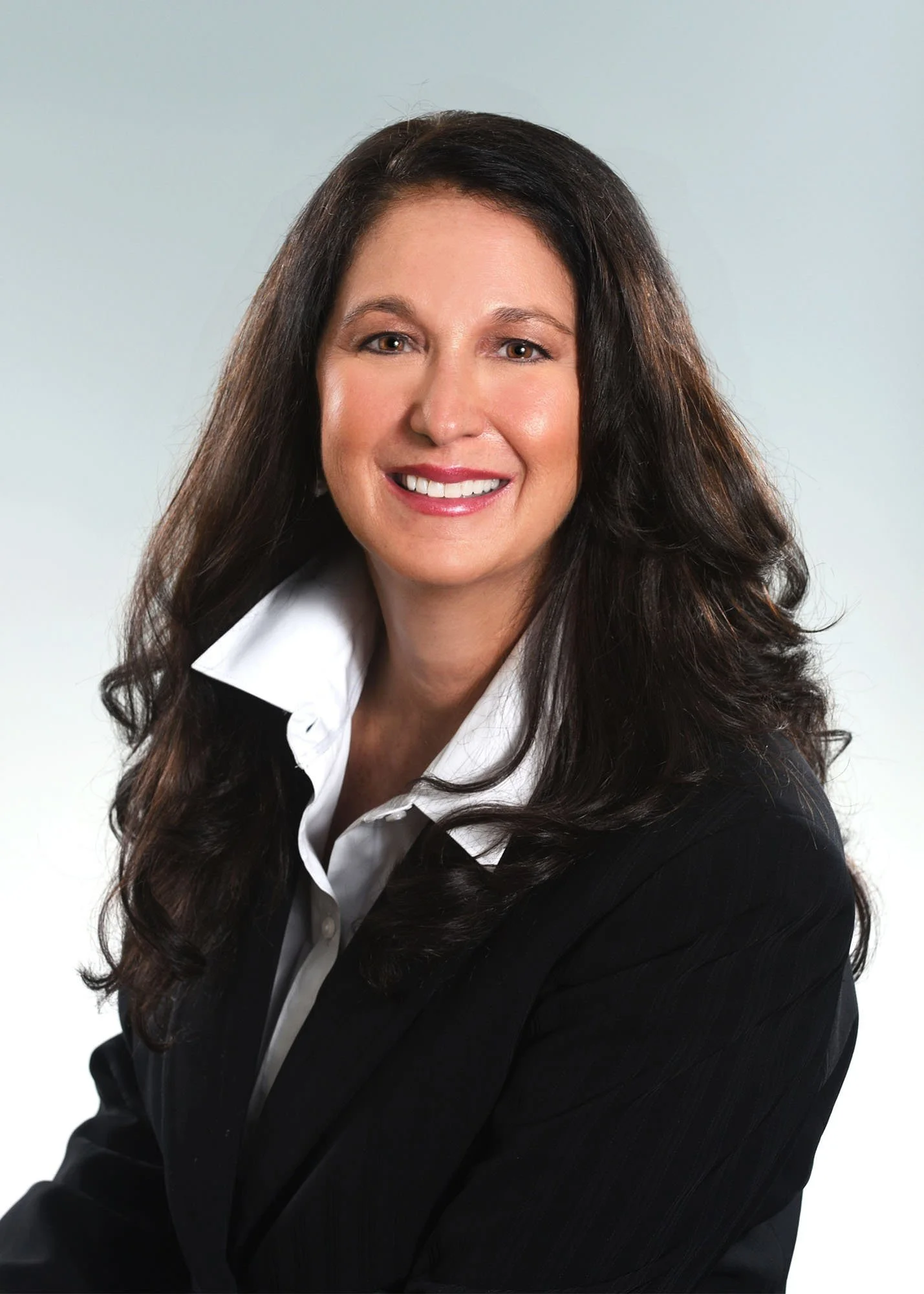 Diane Cote CDFA headshot