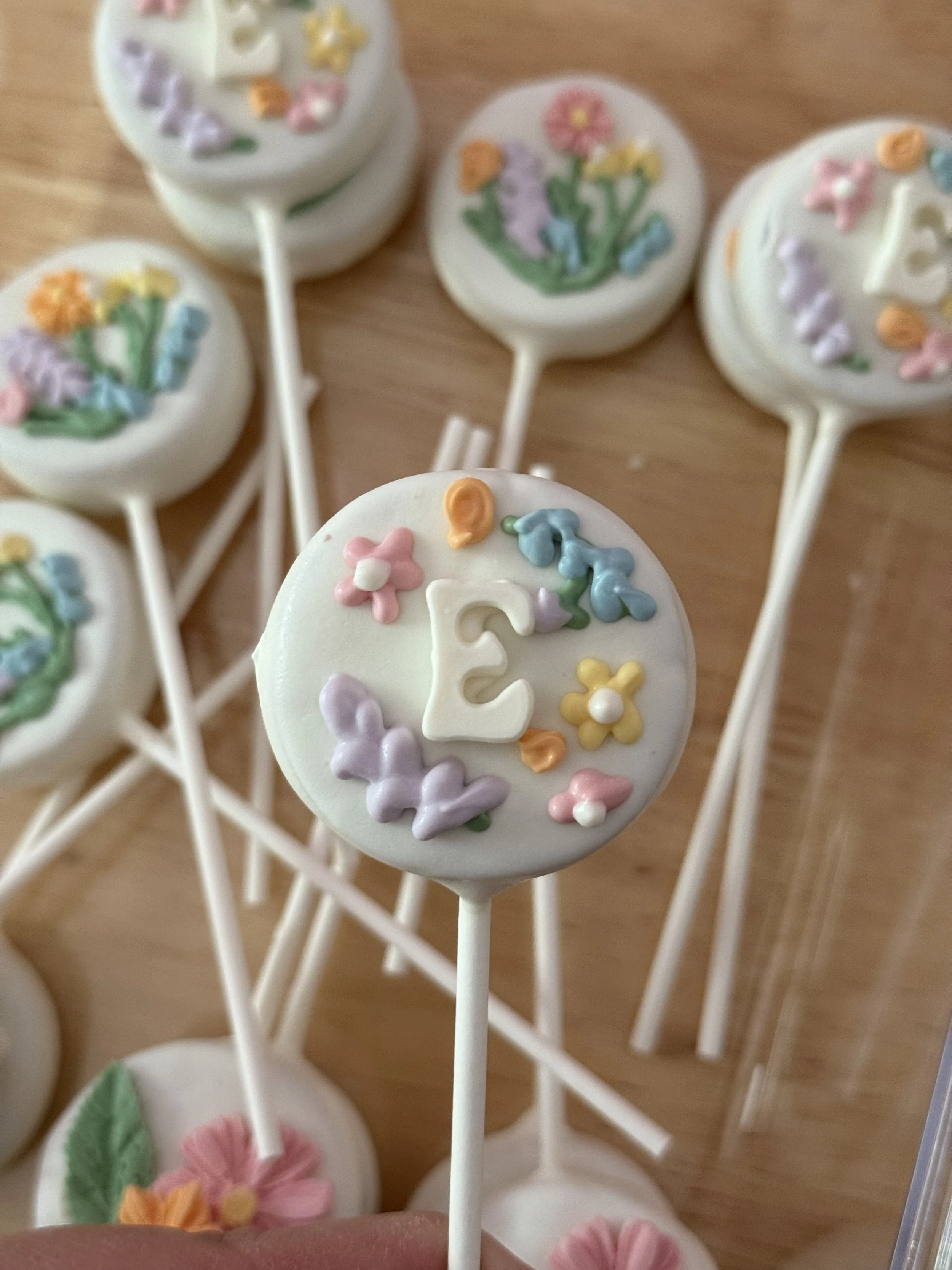 Wild Flower Theme Cake Pops