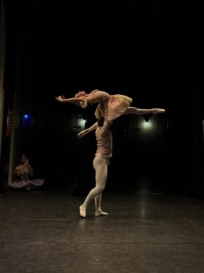 Carlin Khu - Professional Dancer