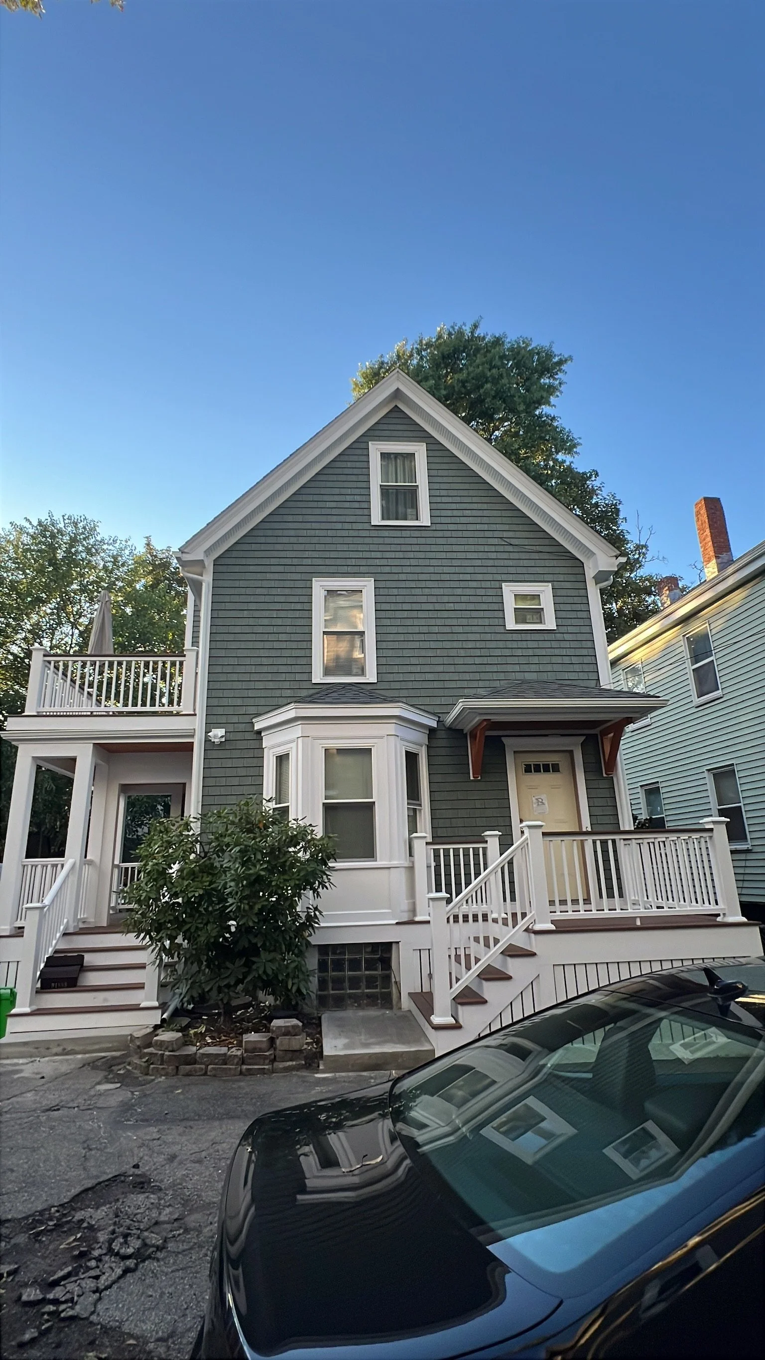 Home with shingle siding