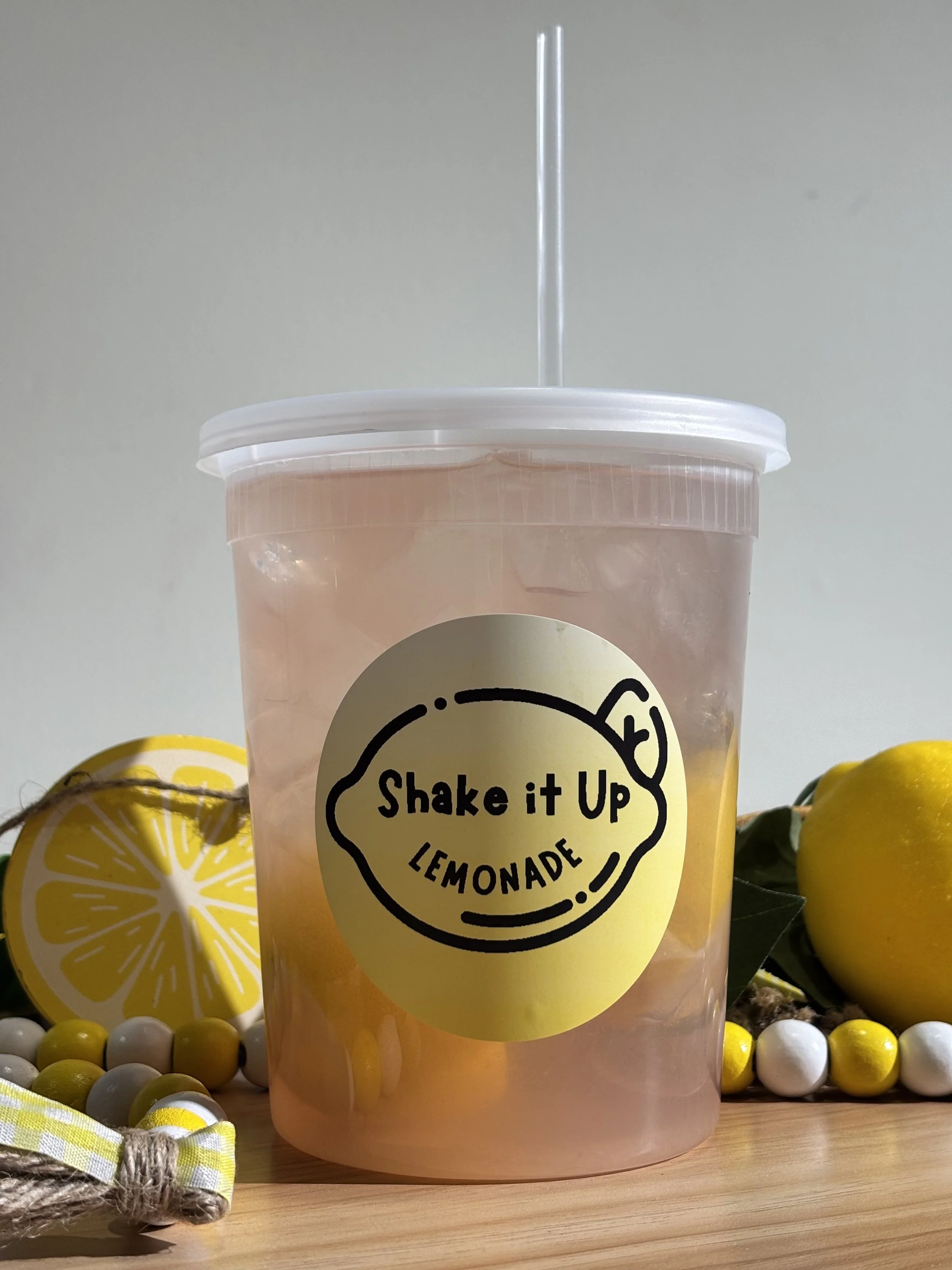 Fresh squeezed lemonade served by Shake It Up Lemonade in Toledo Ohio and Southeast Michigan
