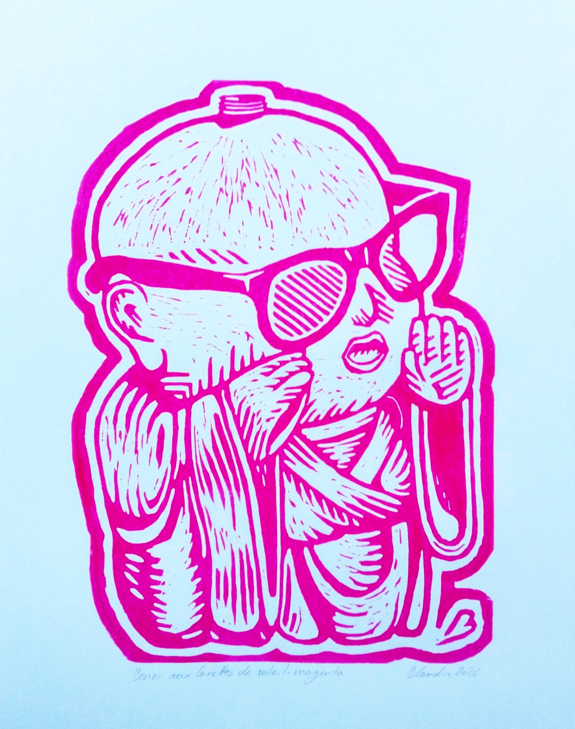 bonze aux lunettes de soleil - magenta