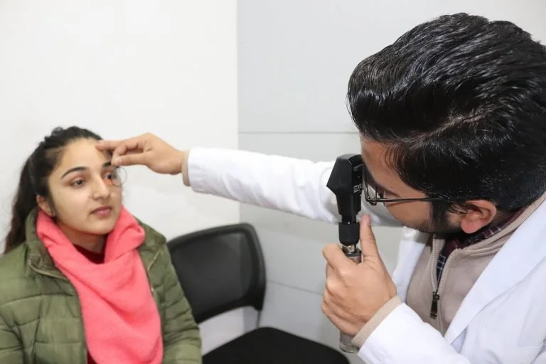 Eye Doctor for Kids- What To Expect During a Pediatric Eye Exam