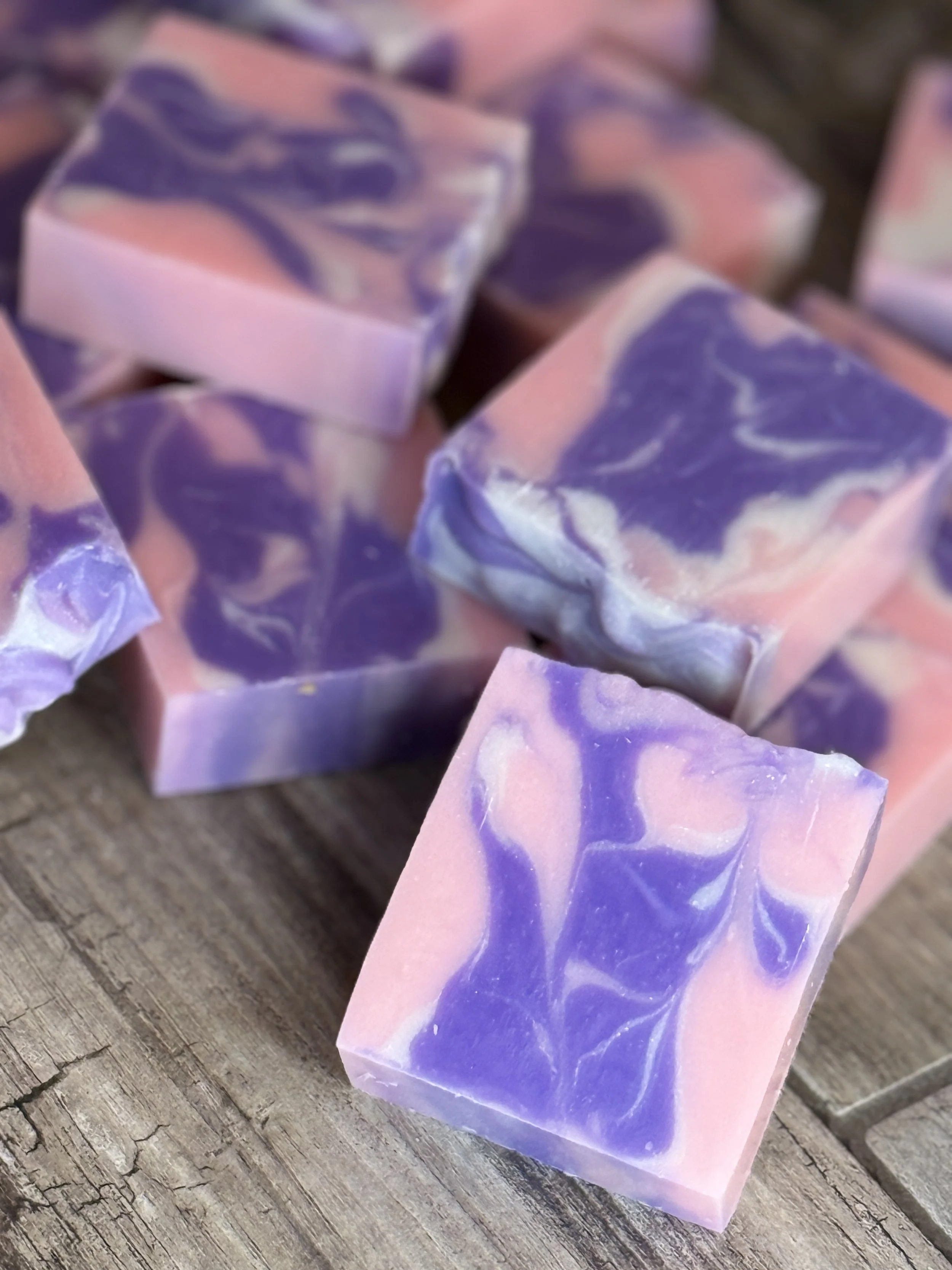 Wisteria & Lilac Beef Tallow Soap. Flower enthusiasts soap.