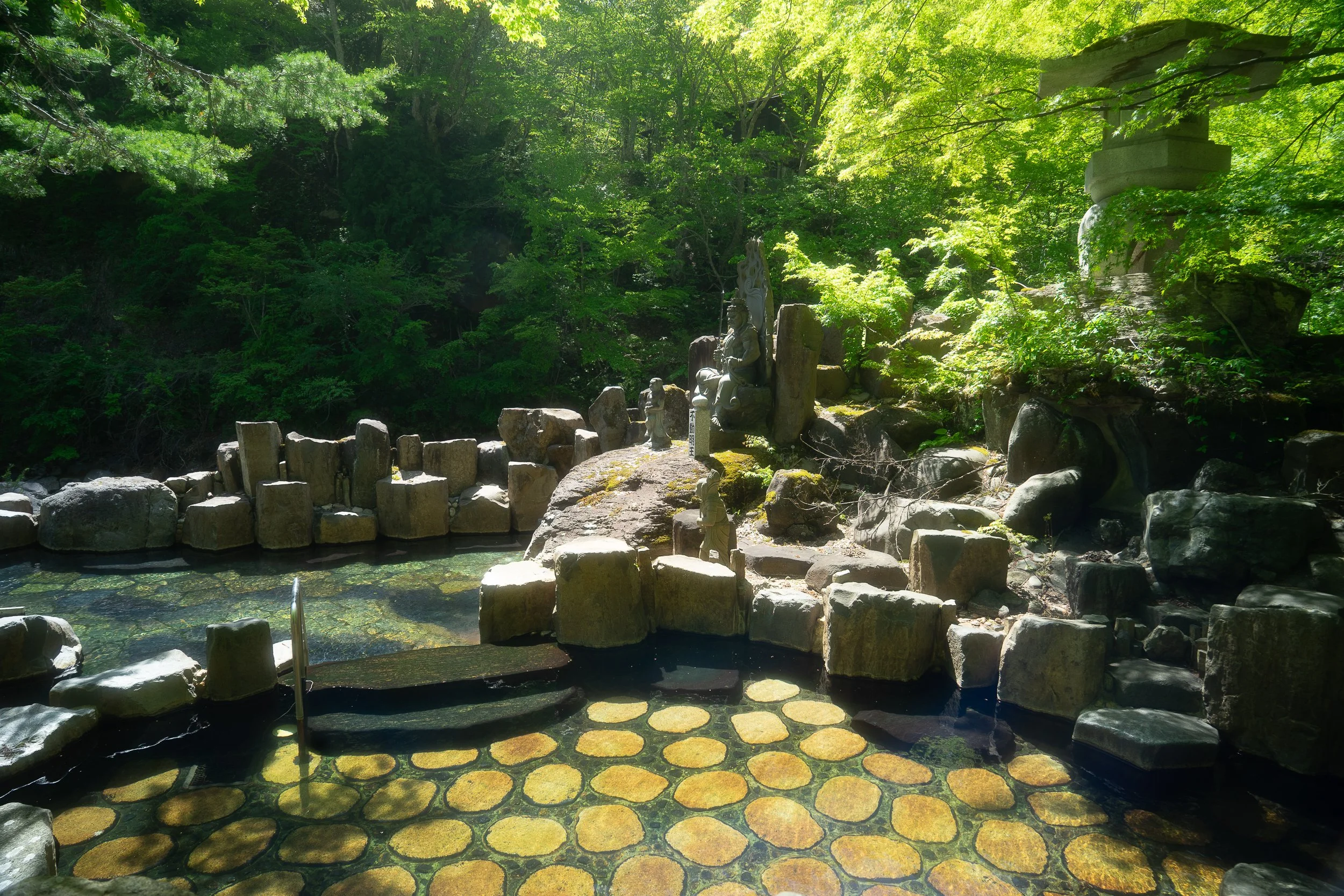 Takaragawa-Onsen-Japan-67.jpg