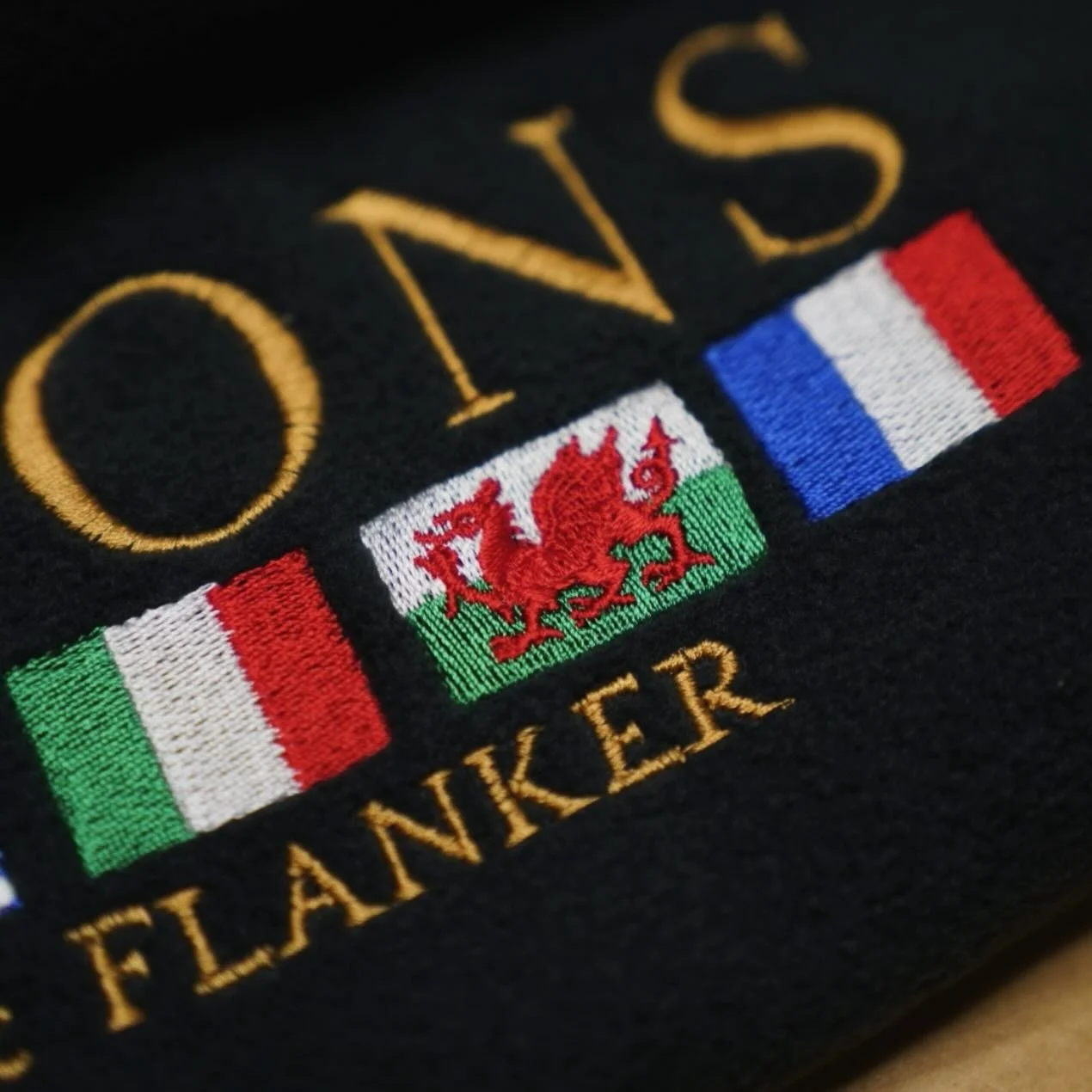 Welsh fans, where are you at? The detail on this Welsh flag hits different every time🏴󠁧󠁢󠁷󠁬󠁳󠁿