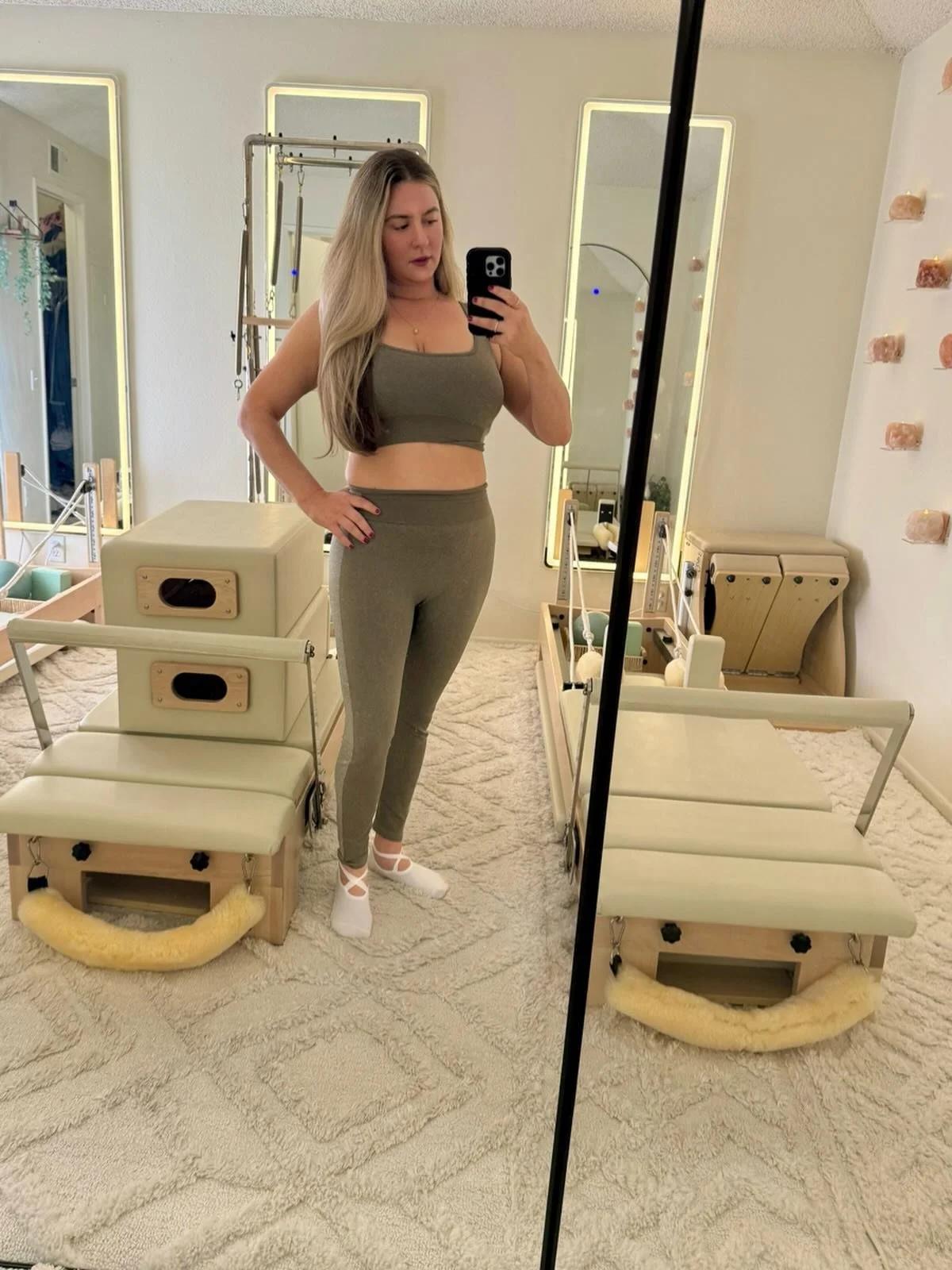 What a journey this has been. Get stronger with me. 🐦&zwj;🔥😚 #pilates #reclaimpilatesbycarissa #letsgo